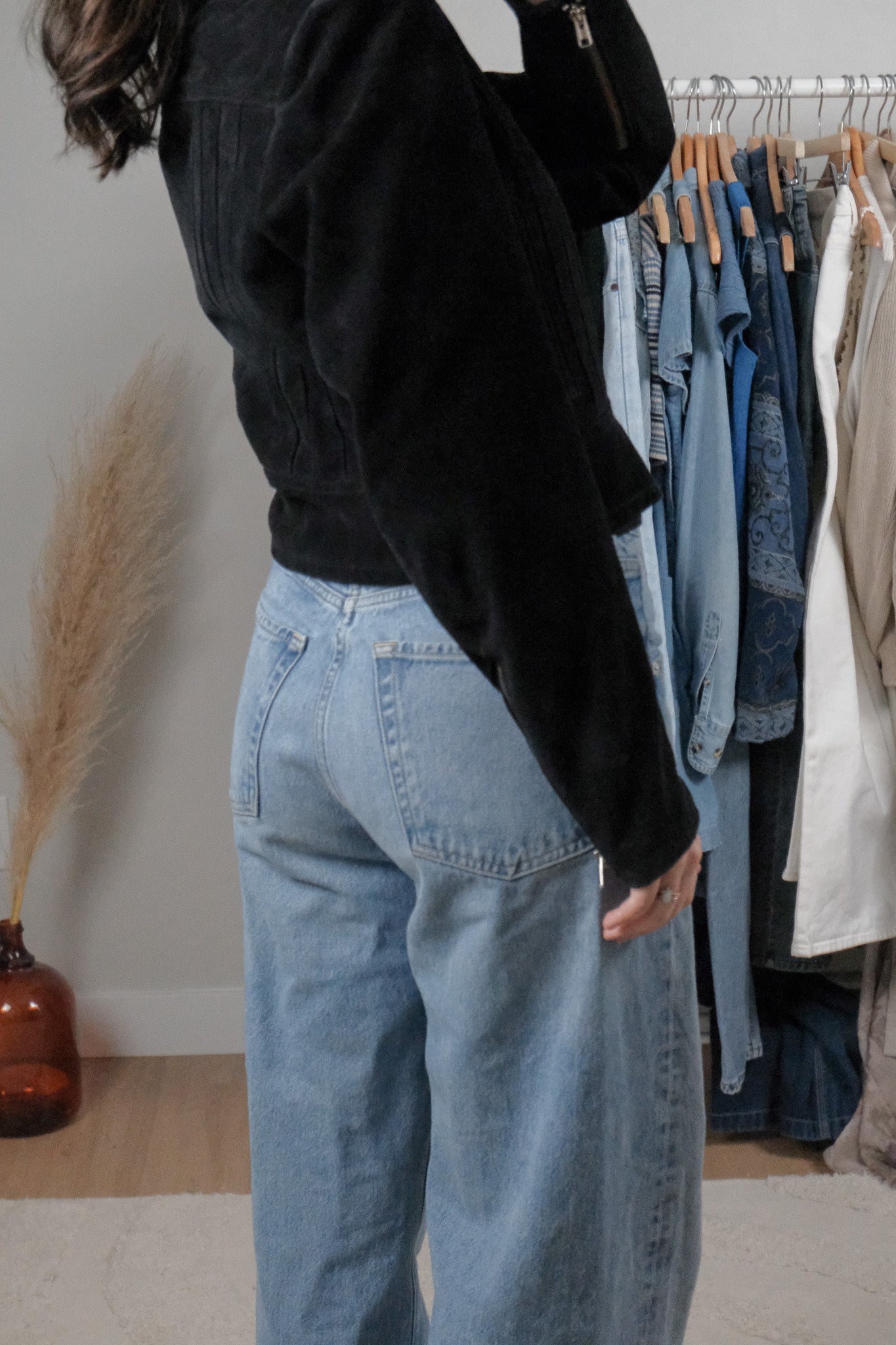 Made in Canada x Vintage x Suede Cropped Jacket (S)