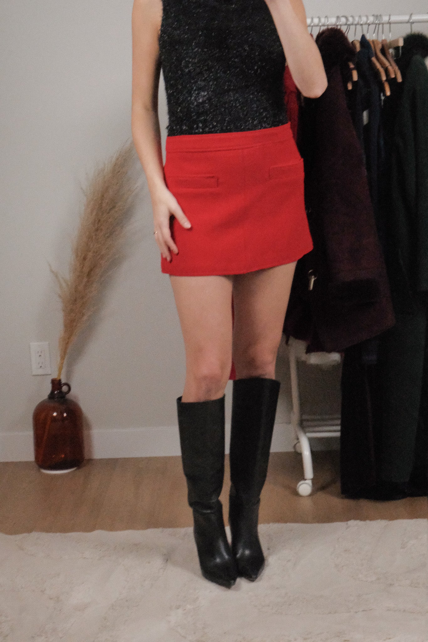 Modern x Mini Skirt (S)