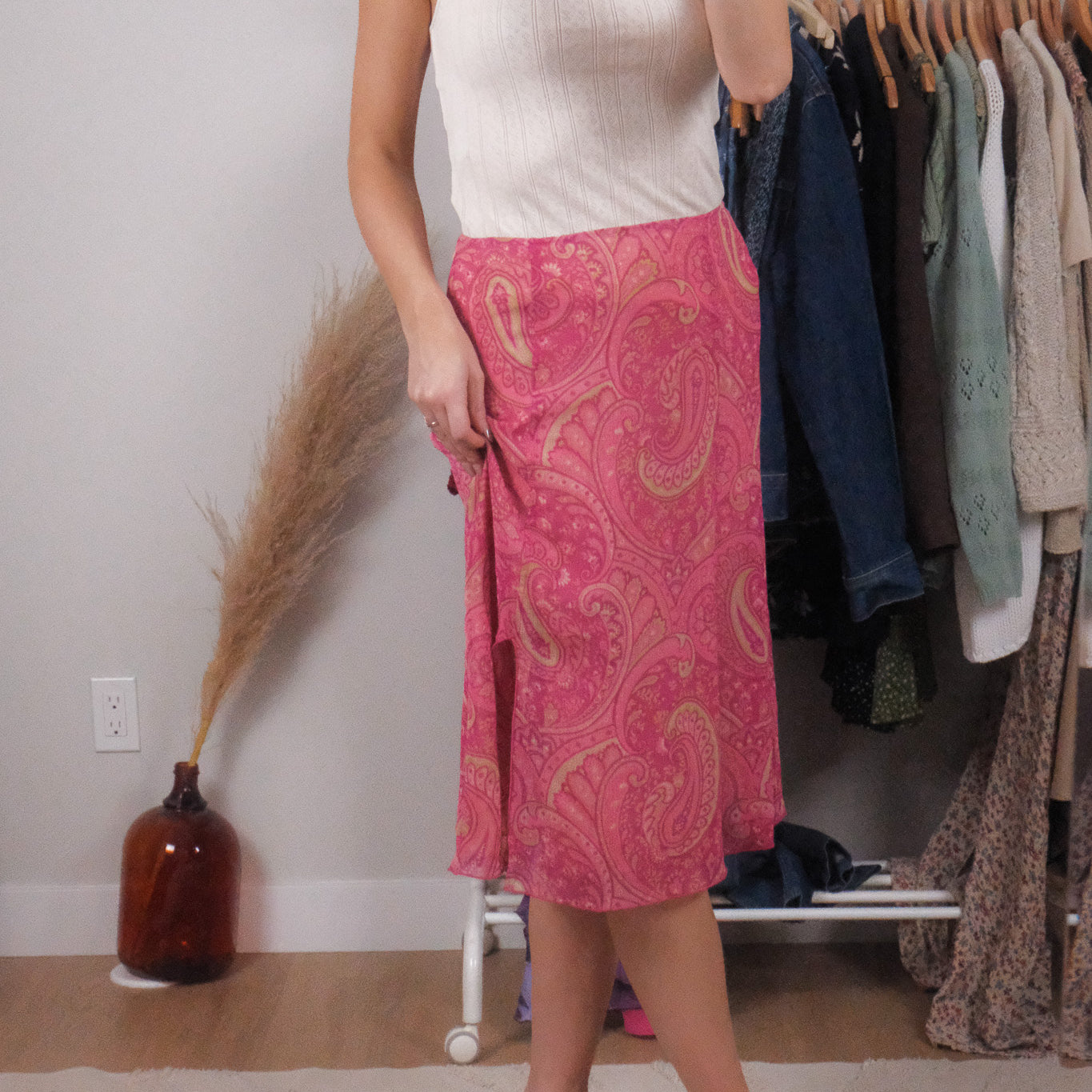Made in Canada x Vintage x Patterned Midi Skirt (6)