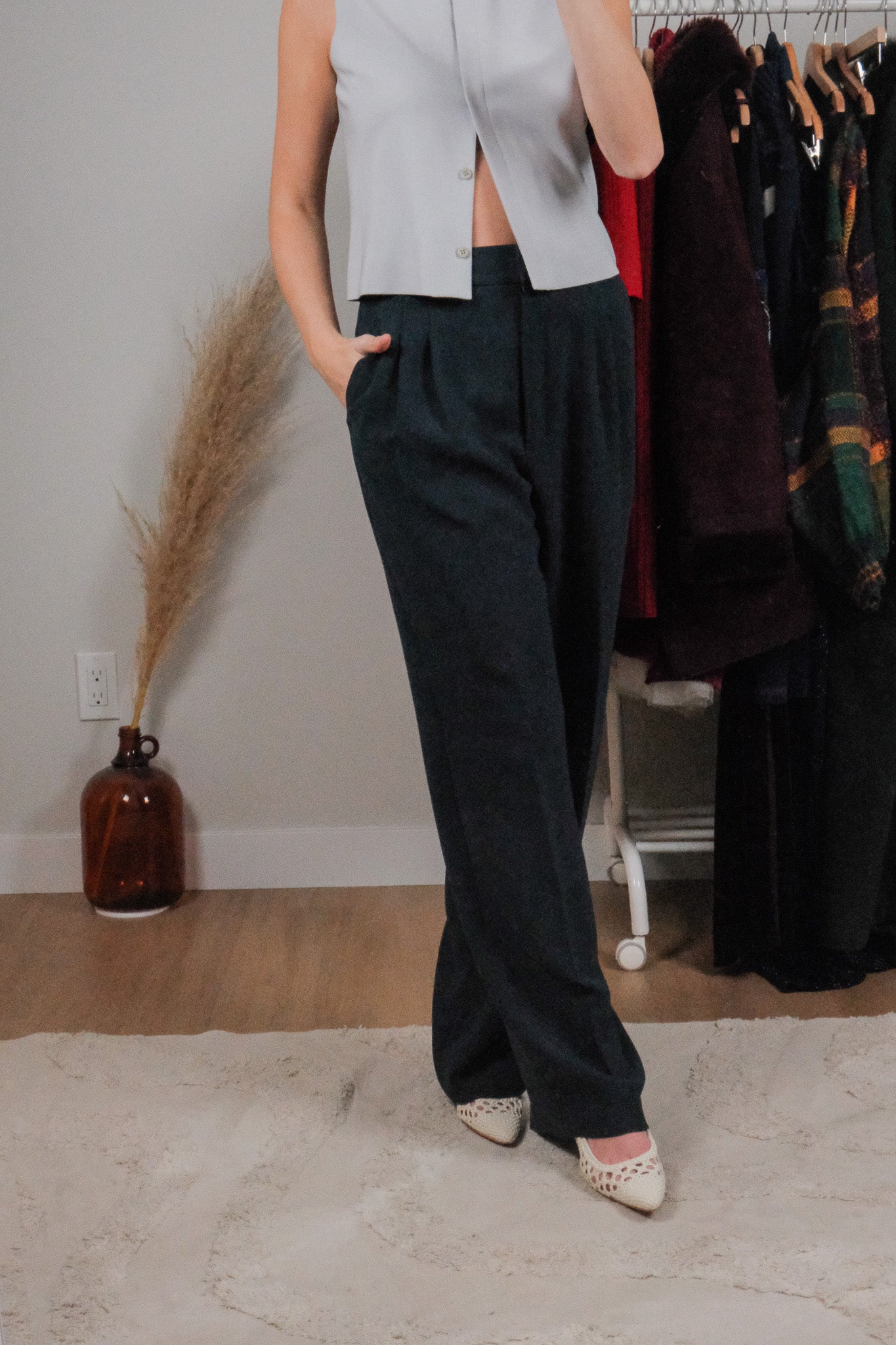 NWT x Aritzia x Effortless Pants (12)