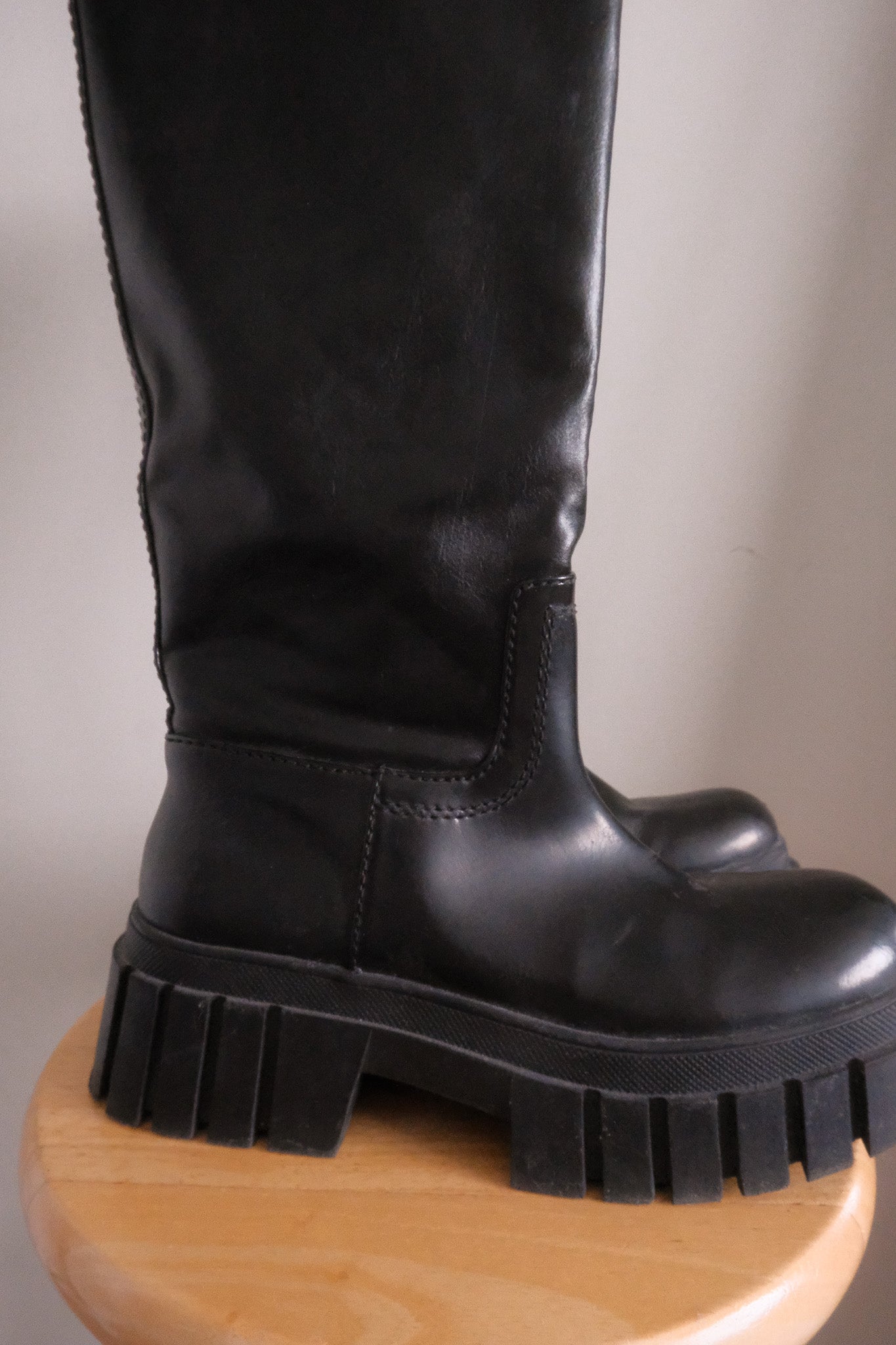 Modern x Leather Boots (7.5)
