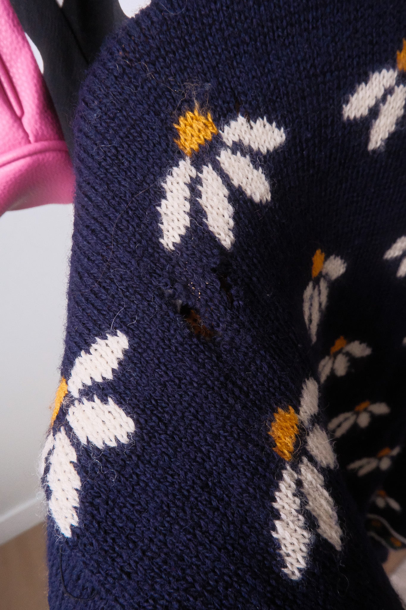 Made in Great Britan x Vintage x Wool Daisy Knit (L) **