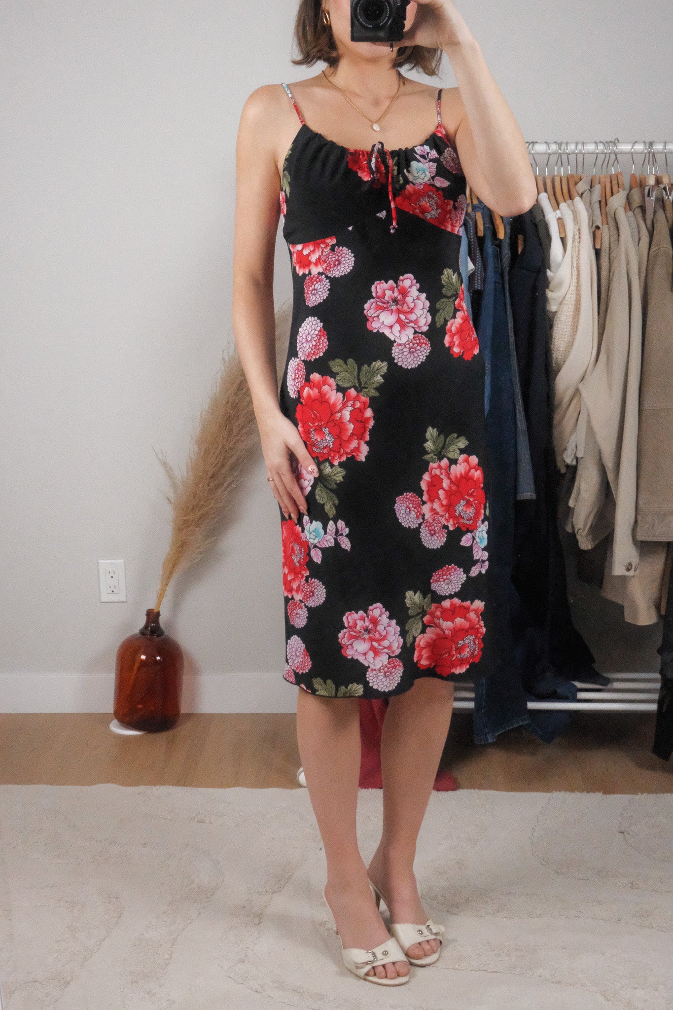 Made in Canada x Vintage x Floral Midi Dress (S)