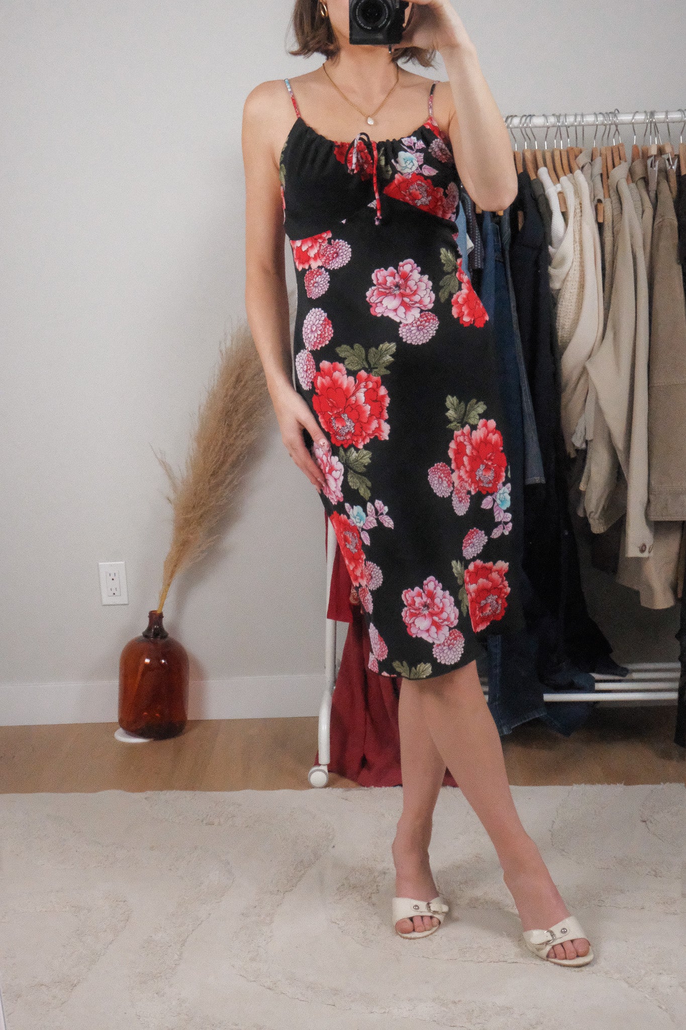 Made in Canada x Vintage x Floral Midi Dress (S)