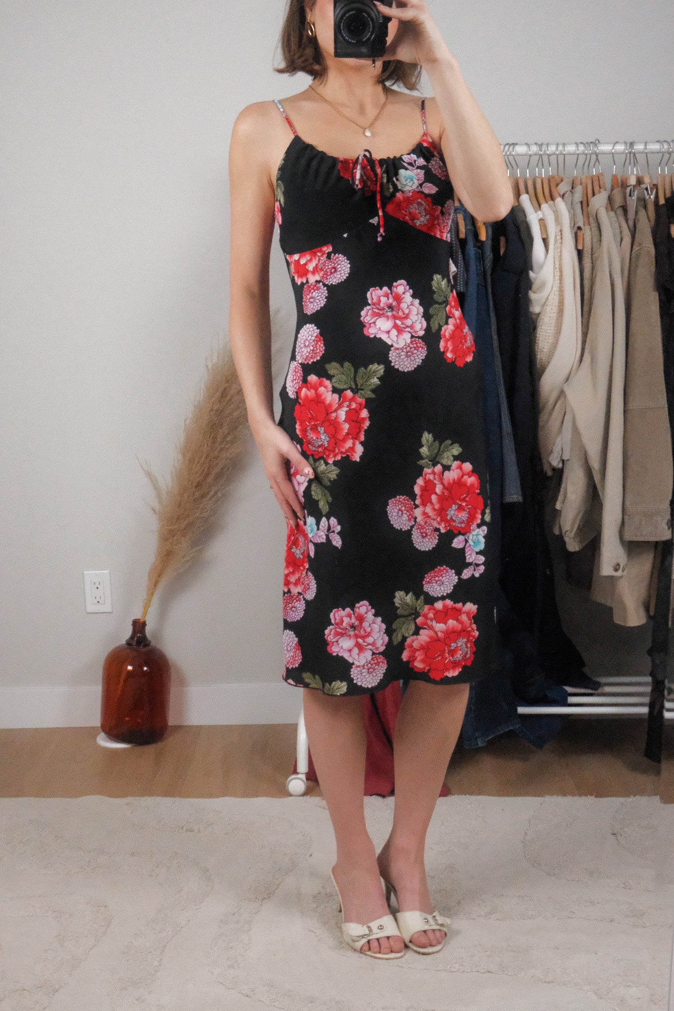 Made in Canada x Vintage x Floral Midi Dress (S)