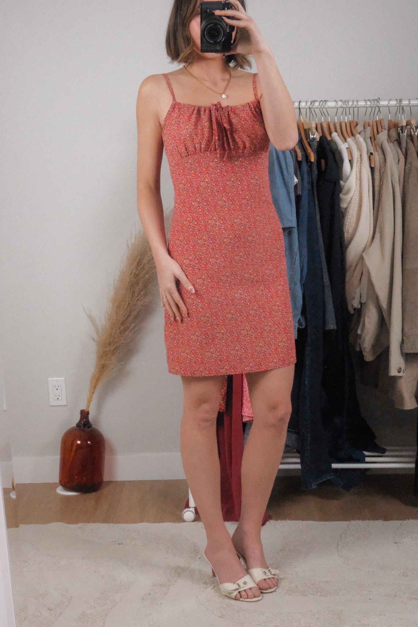 Made in Canada x Vintage x Floral Midi Dress (4)
