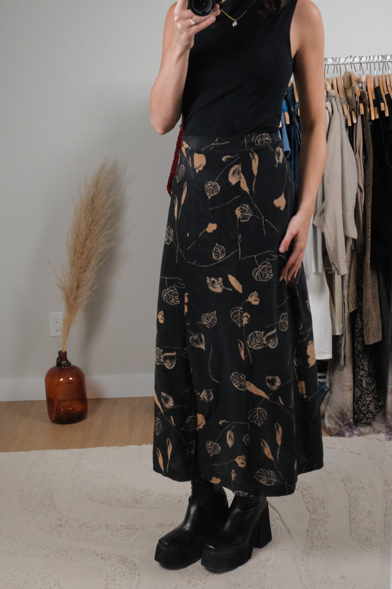 Vintage x Patterned 100% Silk Midi Skirt (14/16)