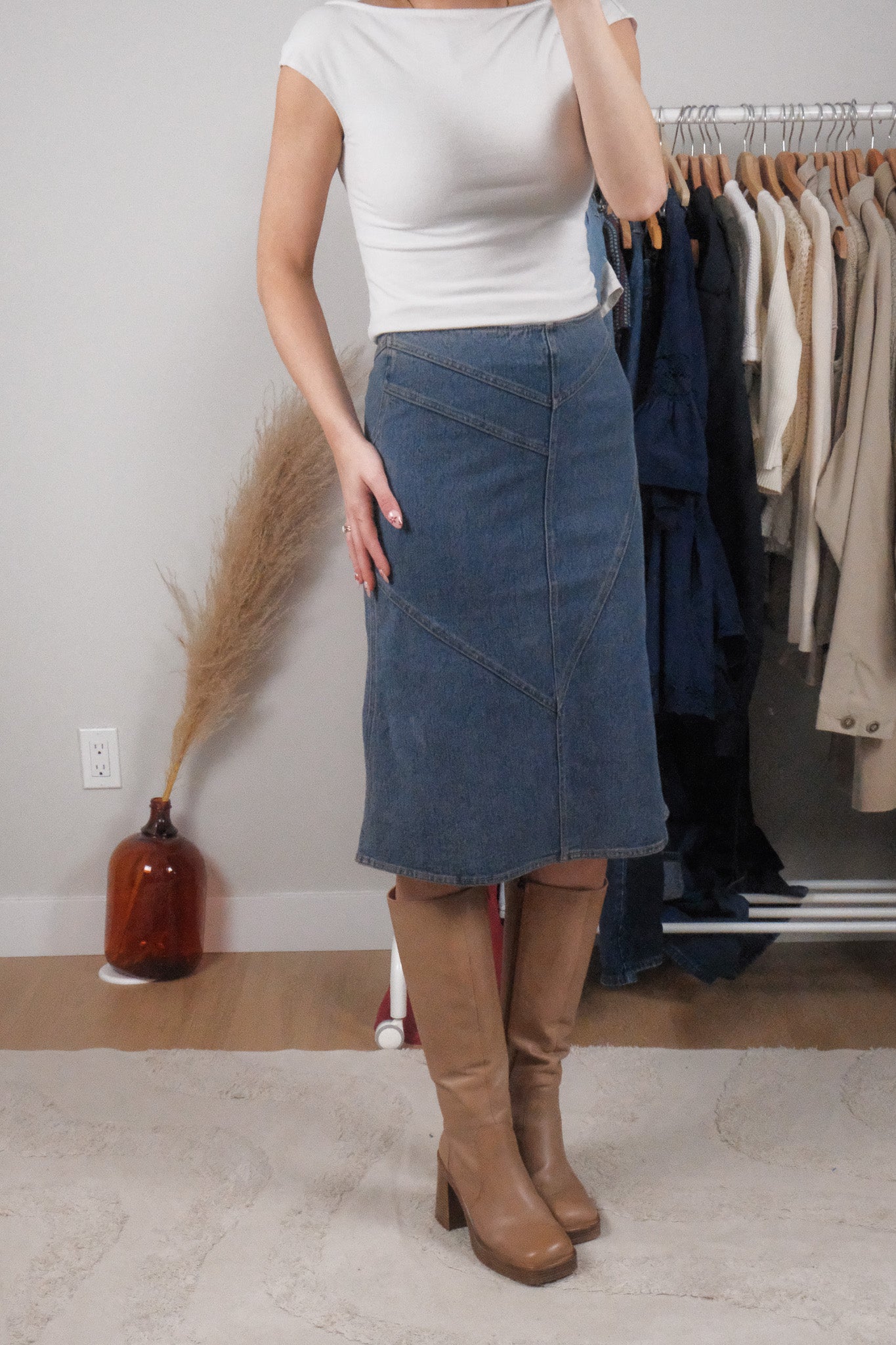 Vintage x Denim Midi Skirt (2/4)