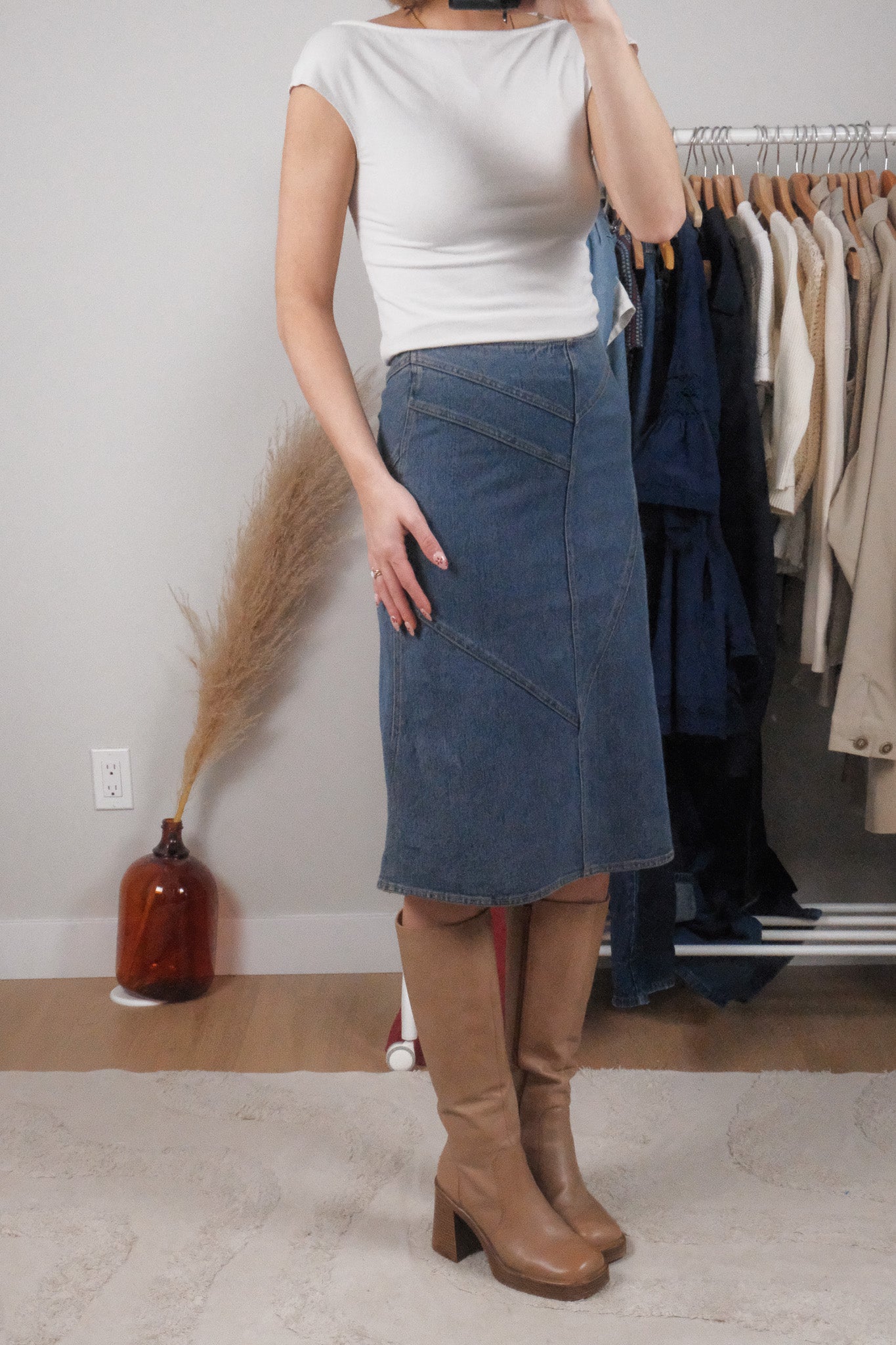 Vintage x Denim Midi Skirt (2/4)
