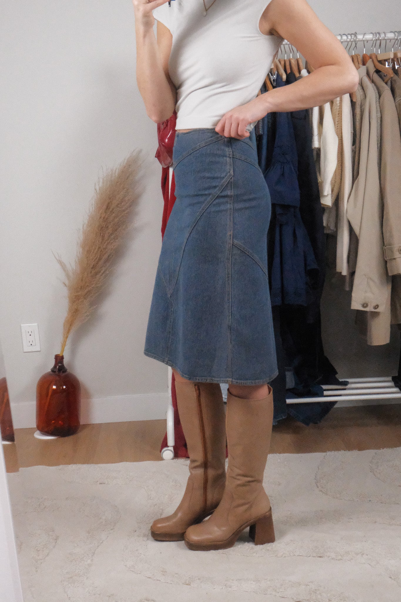 Vintage x Denim Midi Skirt (2/4)