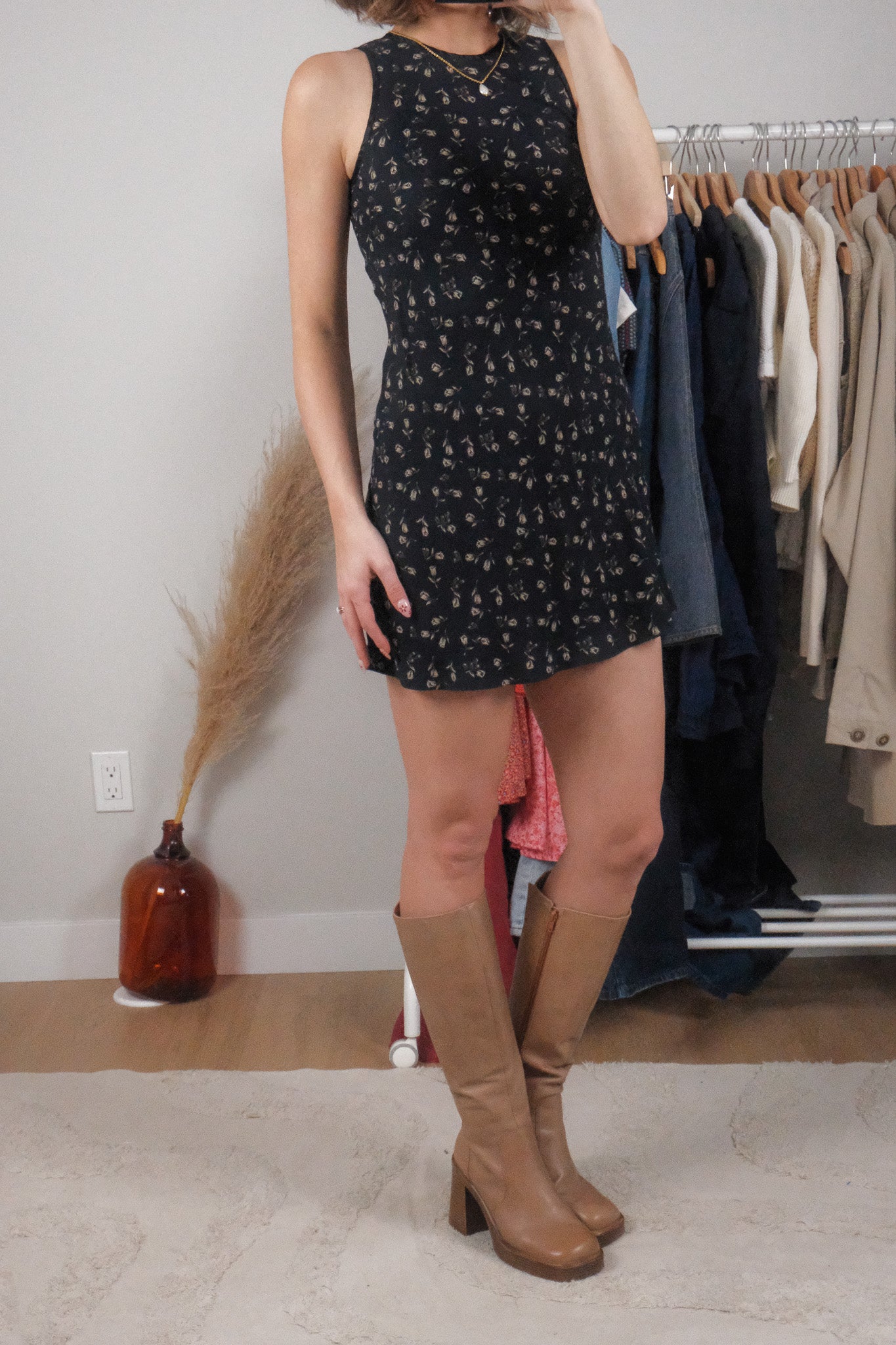 Made in Canada x Vintage x Floral Midi Dress (XS)