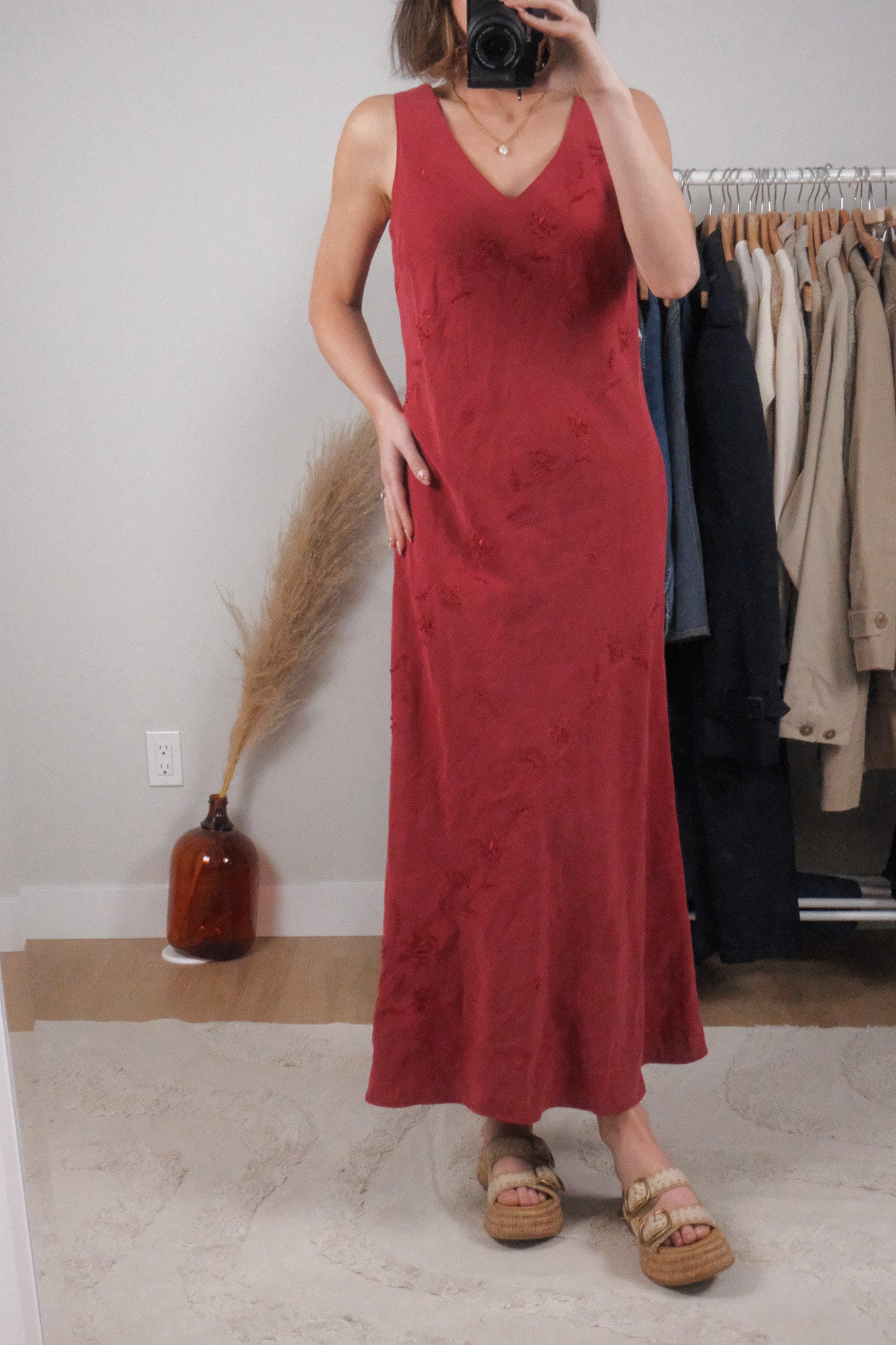 Vintage x Silk/Linen Embroidered Maxi Dress (8/10)