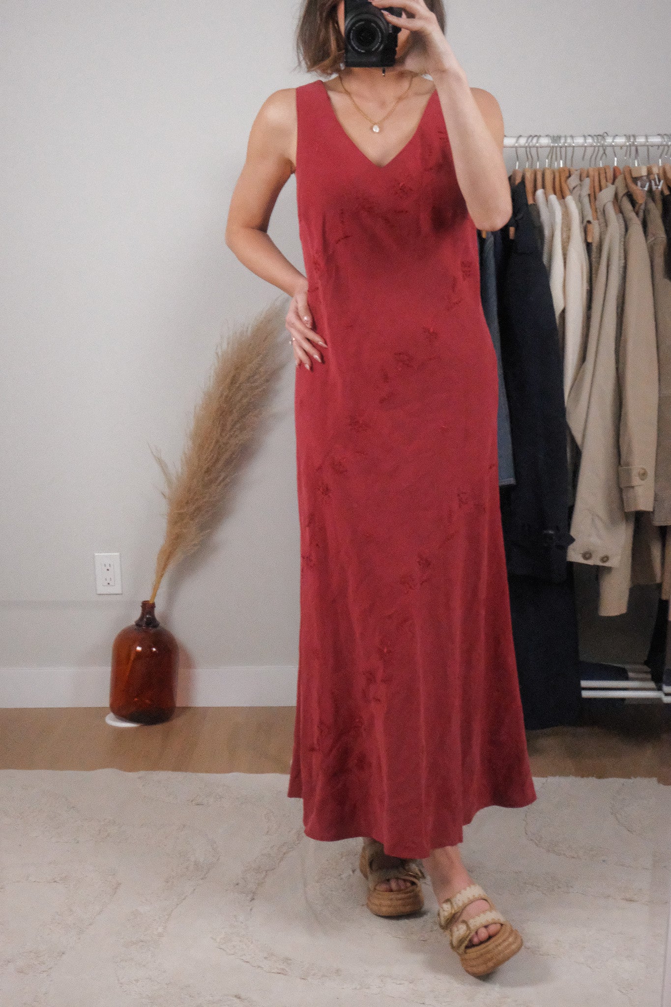 Vintage x Silk/Linen Embroidered Maxi Dress (8/10)