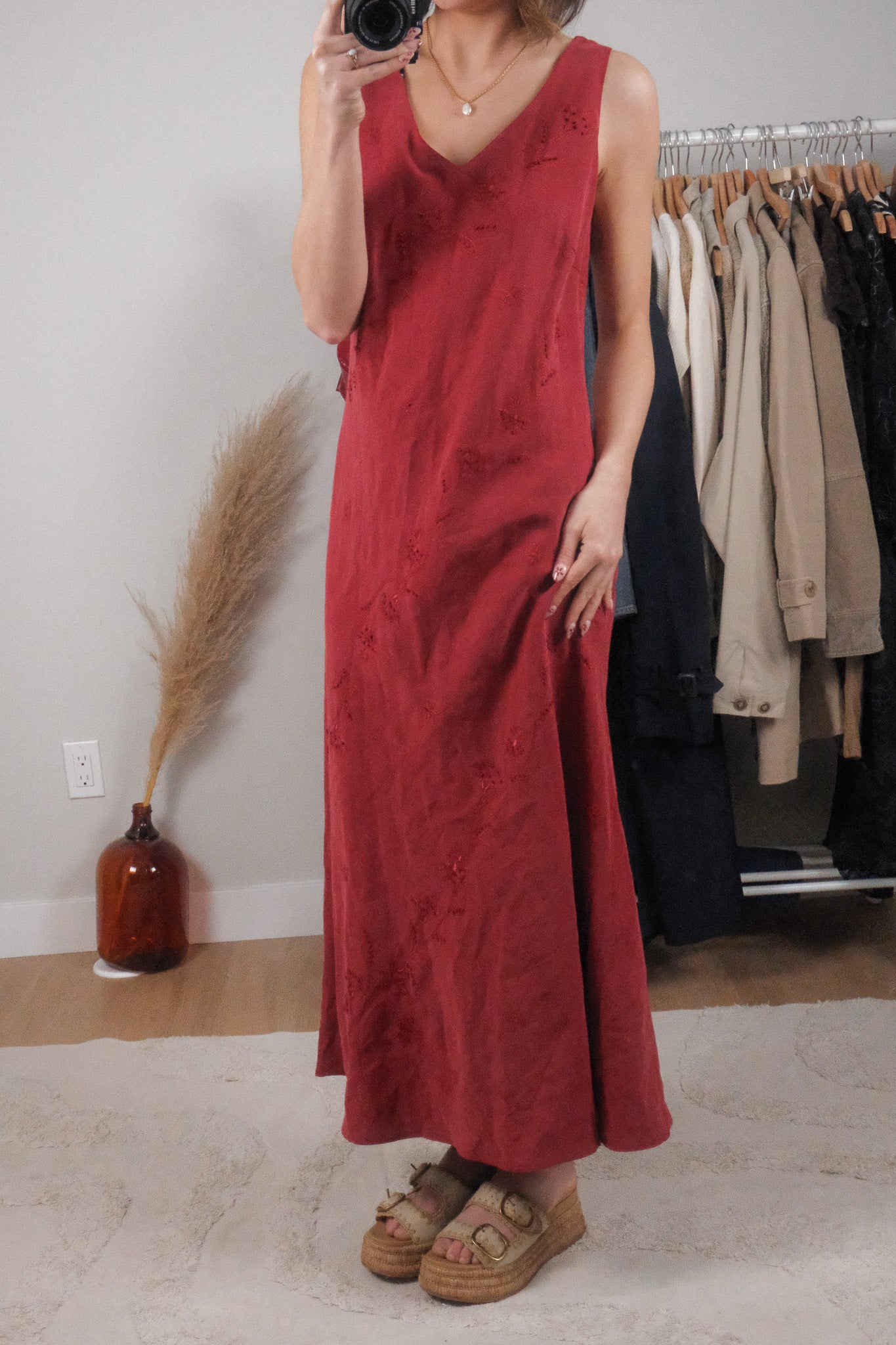Vintage x Silk/Linen Embroidered Maxi Dress (8/10)