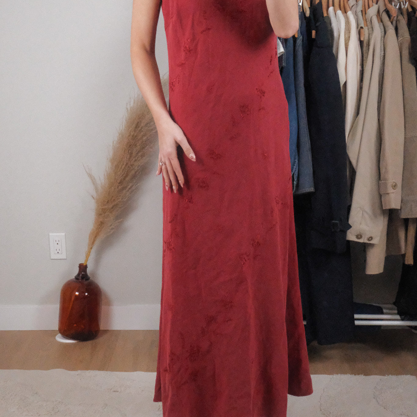 Vintage x Silk/Linen Embroidered Maxi Dress (8/10)