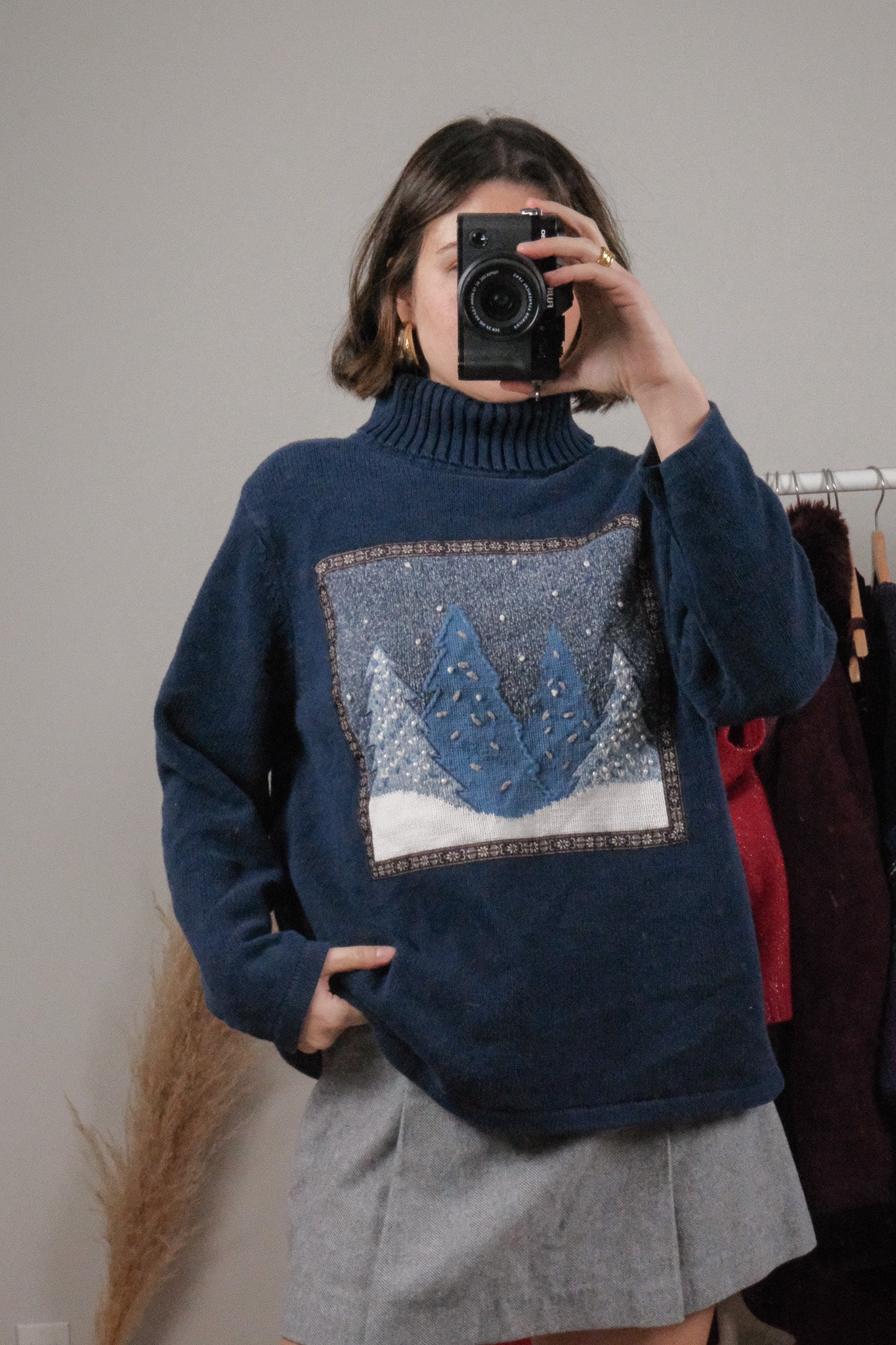 Vintage x Embroidered/Beaded Tree Turtleneck (M/L)