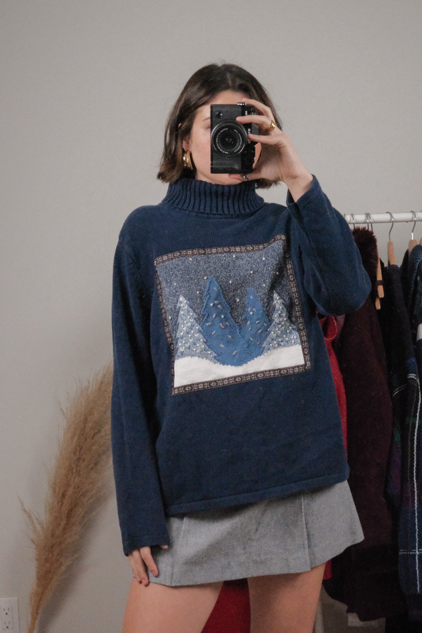 Vintage x Embroidered/Beaded Tree Turtleneck (M/L)