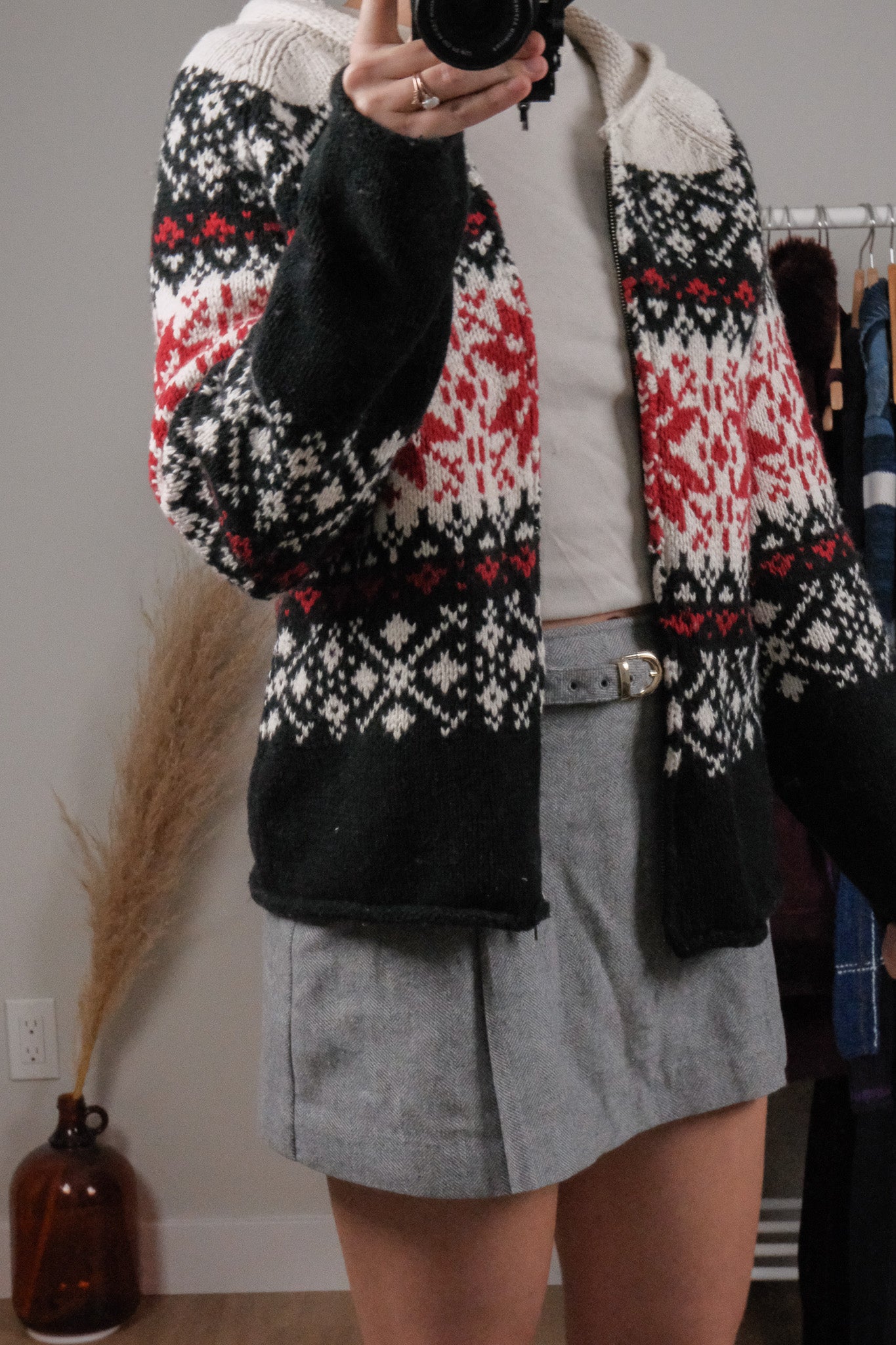 Vintage x Wool Blend Chunky Knit Snowflake Zip Up (M/L)