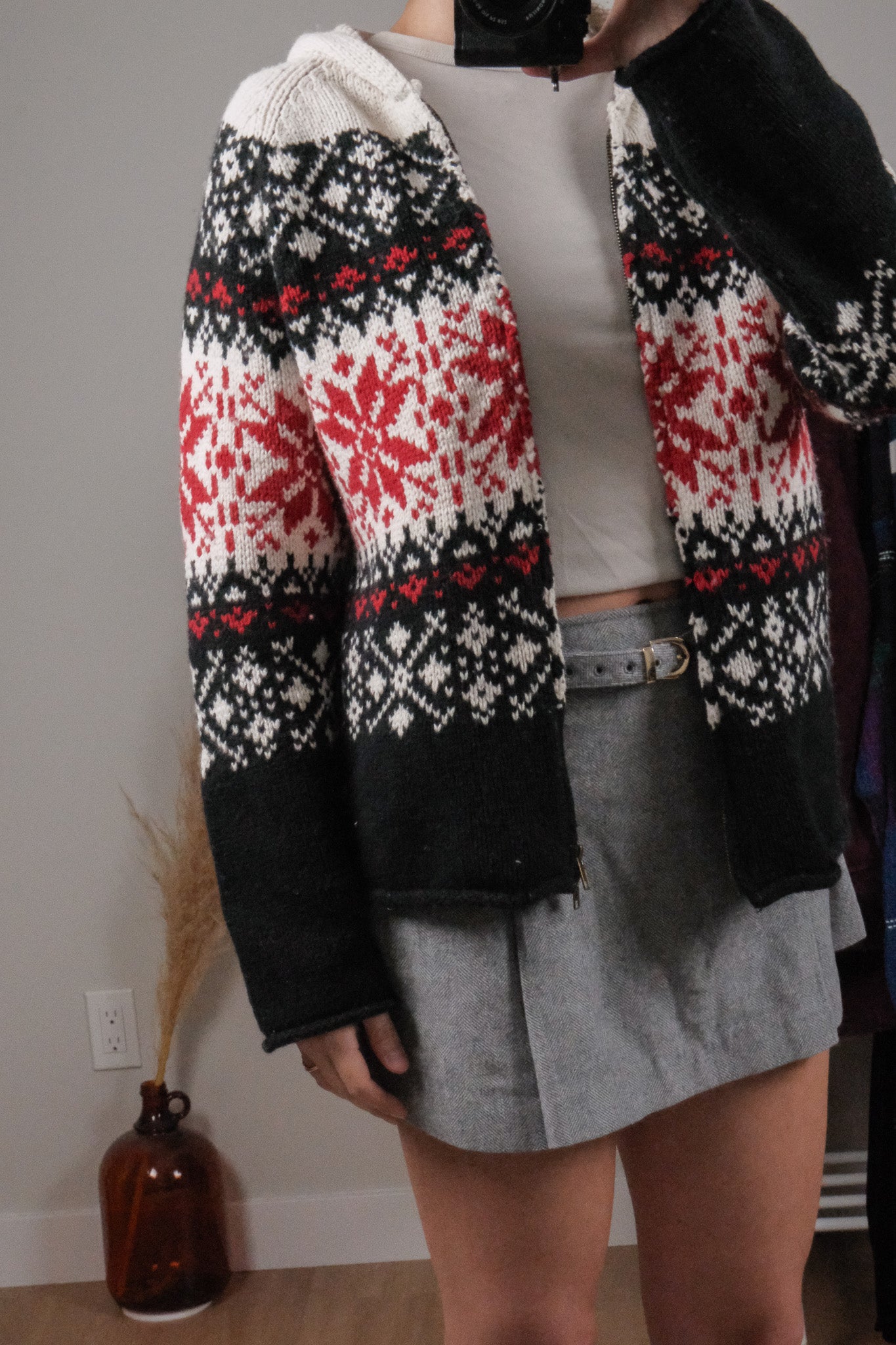 Vintage x Wool Blend Chunky Knit Snowflake Zip Up (M/L)