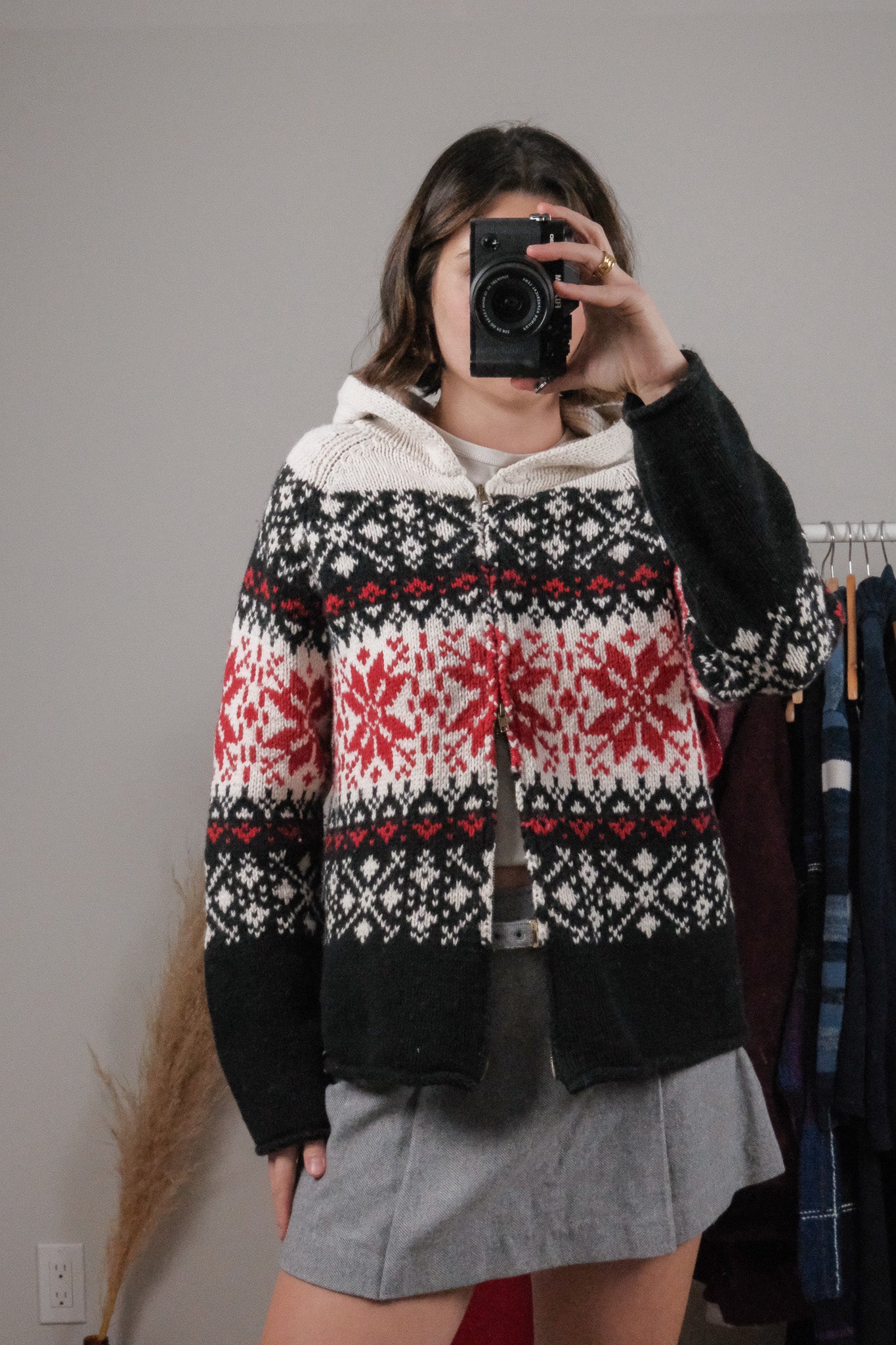 Vintage x Wool Blend Chunky Knit Snowflake Zip Up (M/L)
