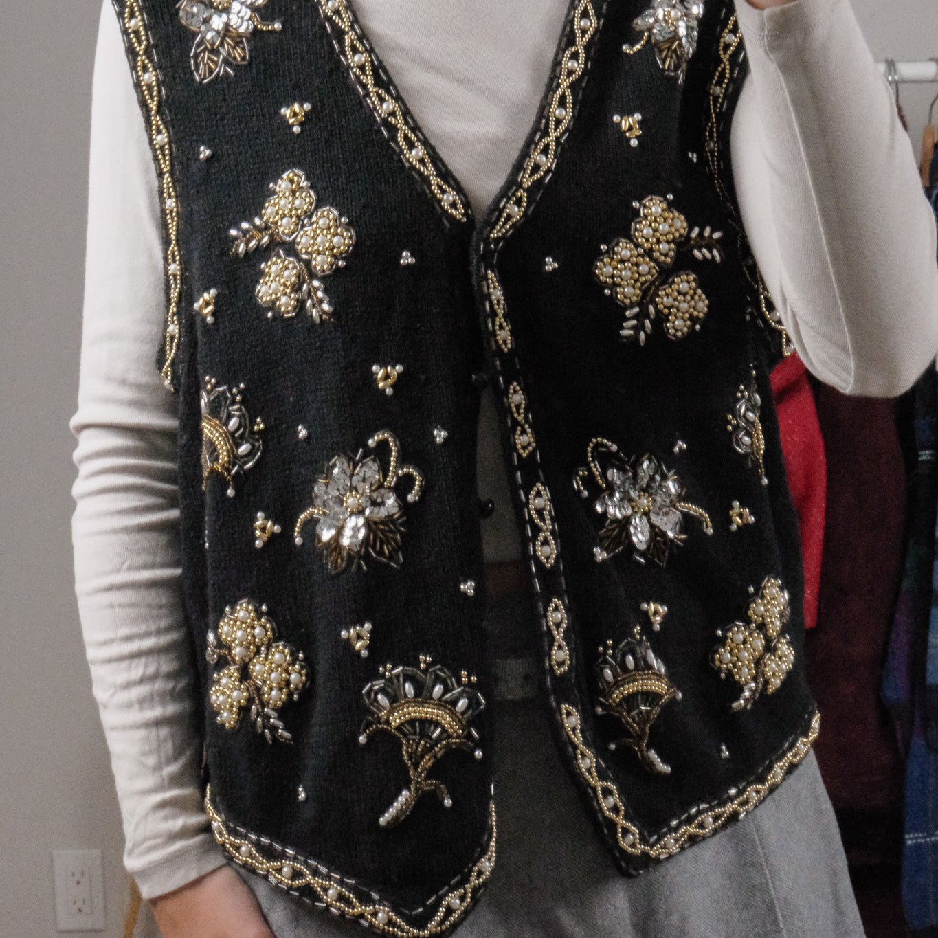 Vintage x Beaded/Sequin Chunky Knit Vest (L)