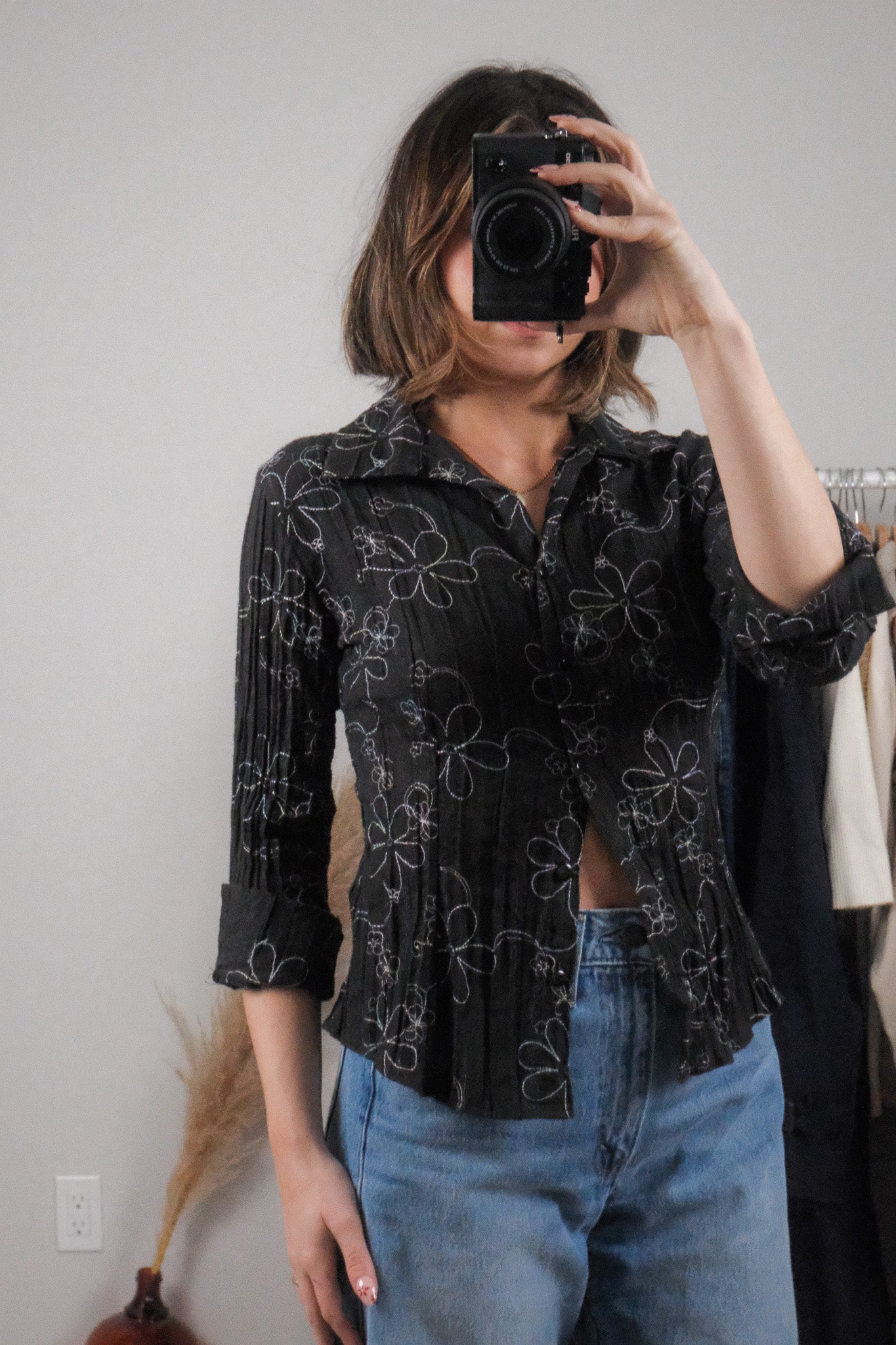 Vintage x Flower Embroidered Shimmer Blouse (S)