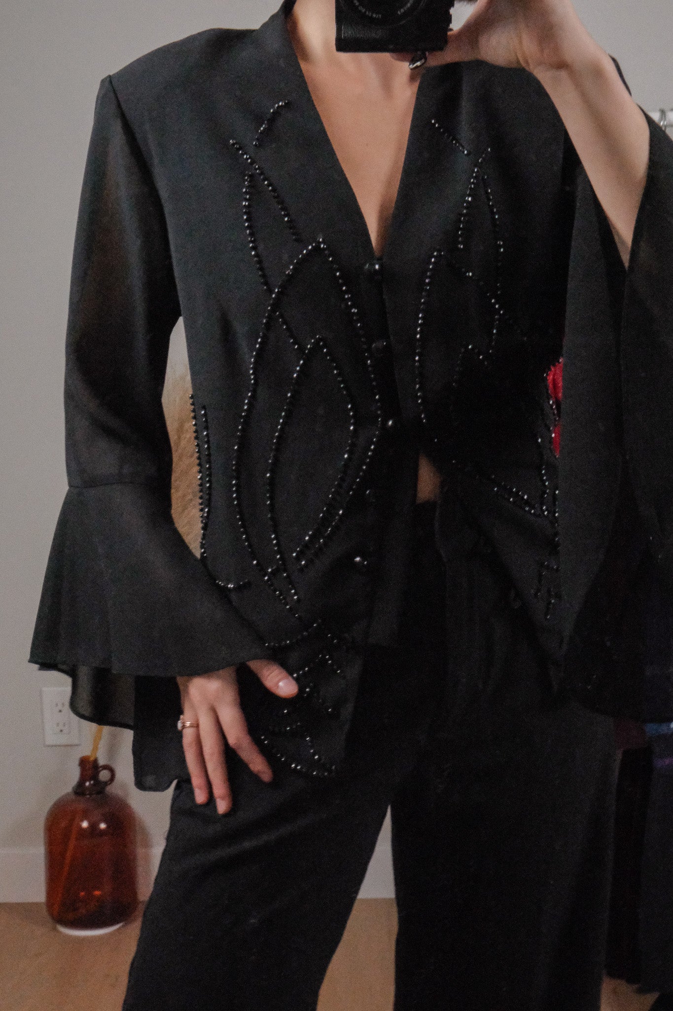 Made in USA x Vintage x Beaded Bell Sleeve Top (12)