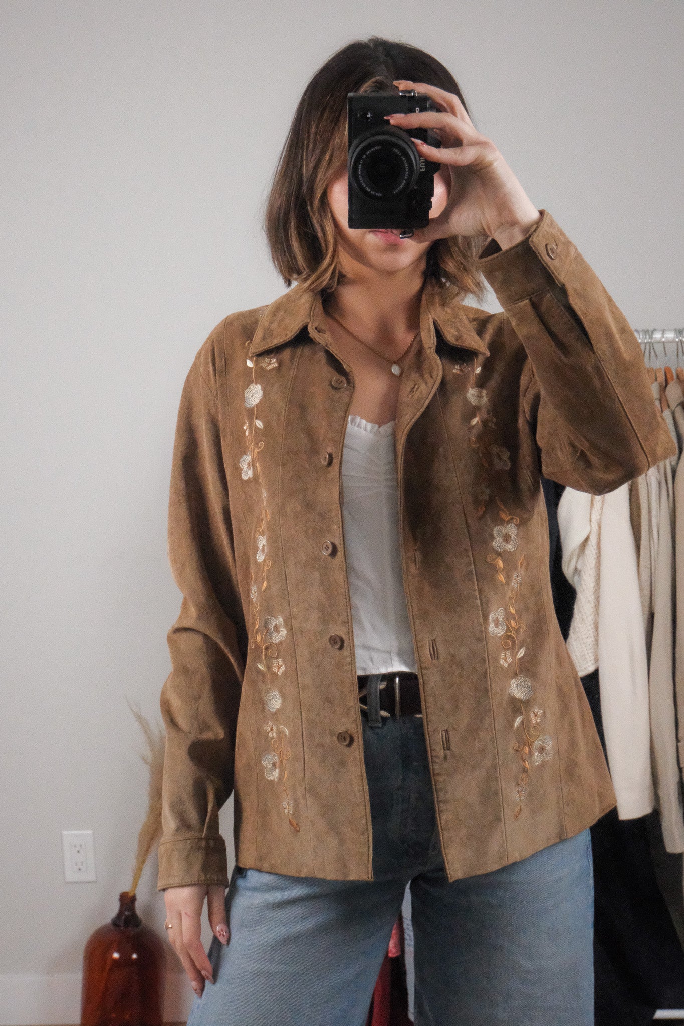 Vintage x 100% Suede Embroidered Jacket (S/M)