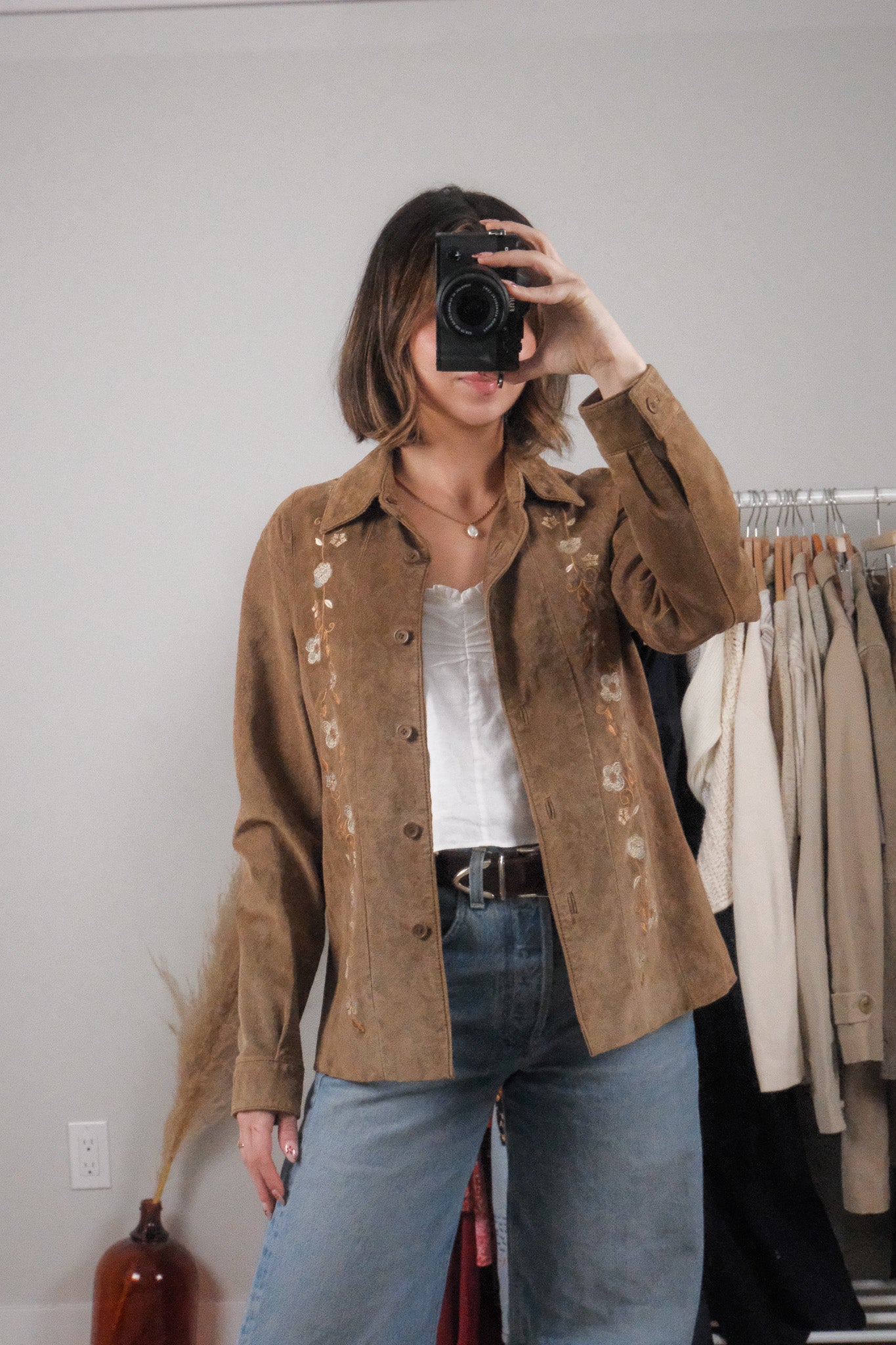 Vintage x 100% Suede Embroidered Jacket (S/M)