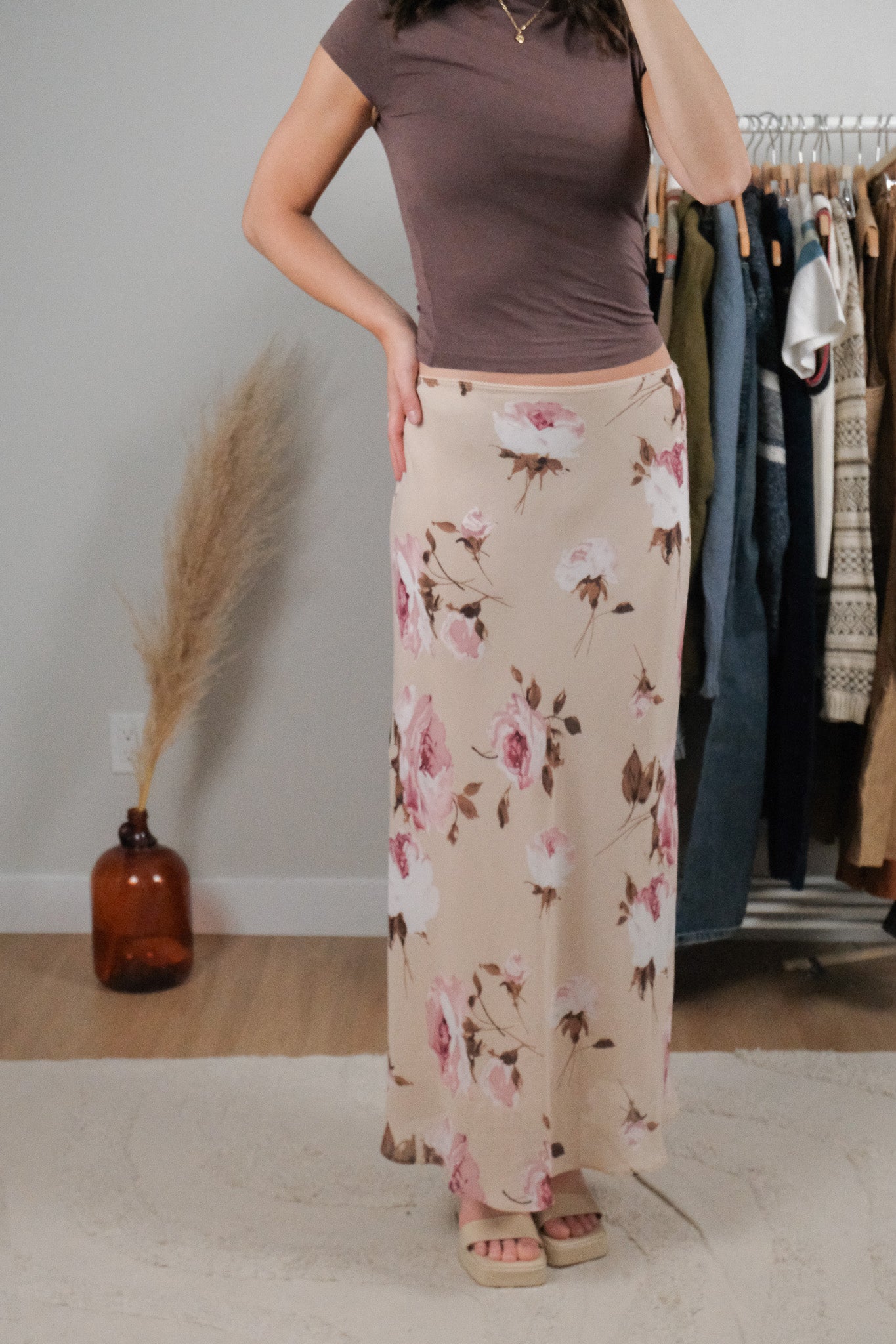 Made in Canada x Vintage x Floral Maxi Skirt (M)