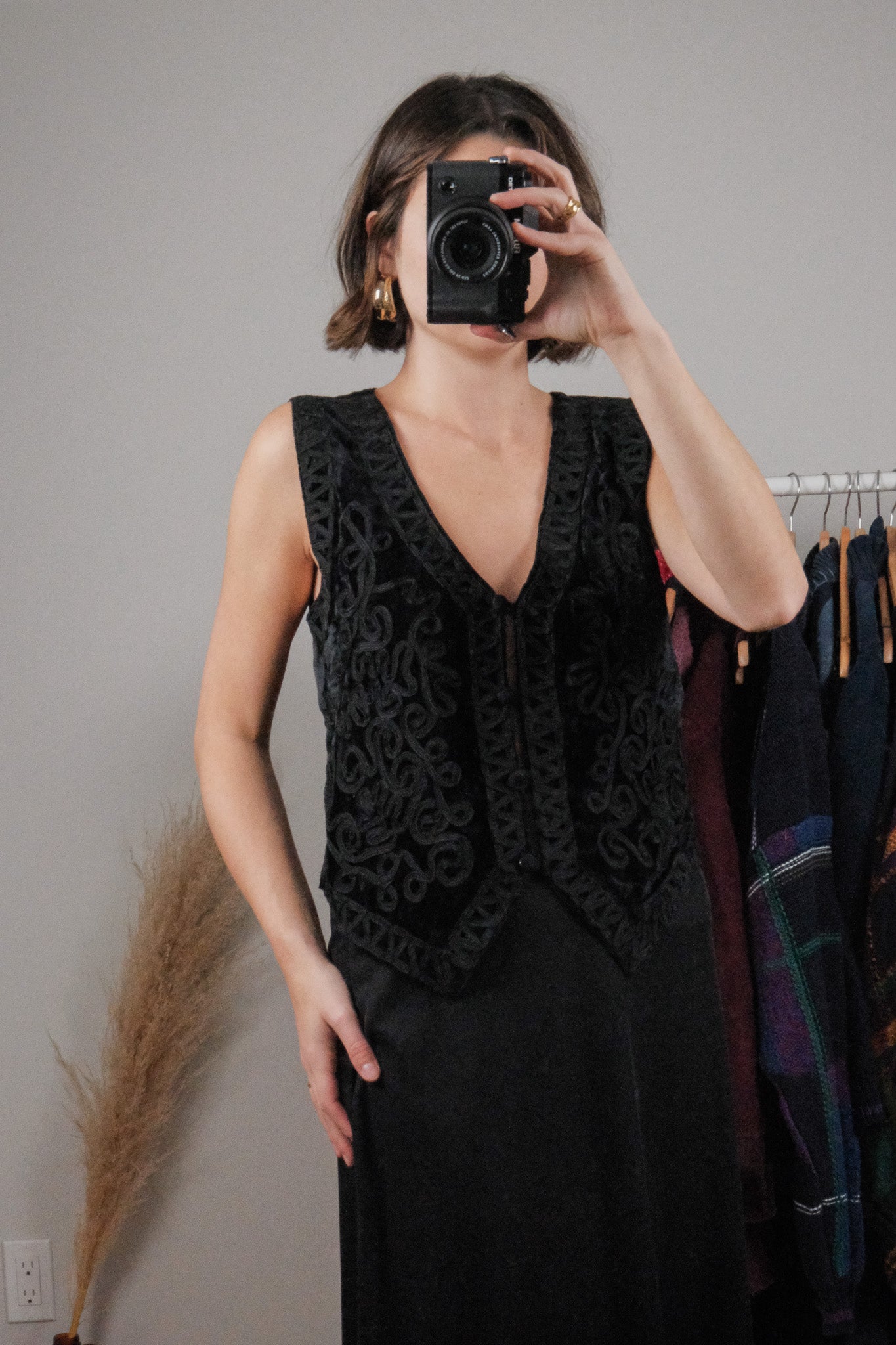 Vintage x Velvet Textured Vest (M)