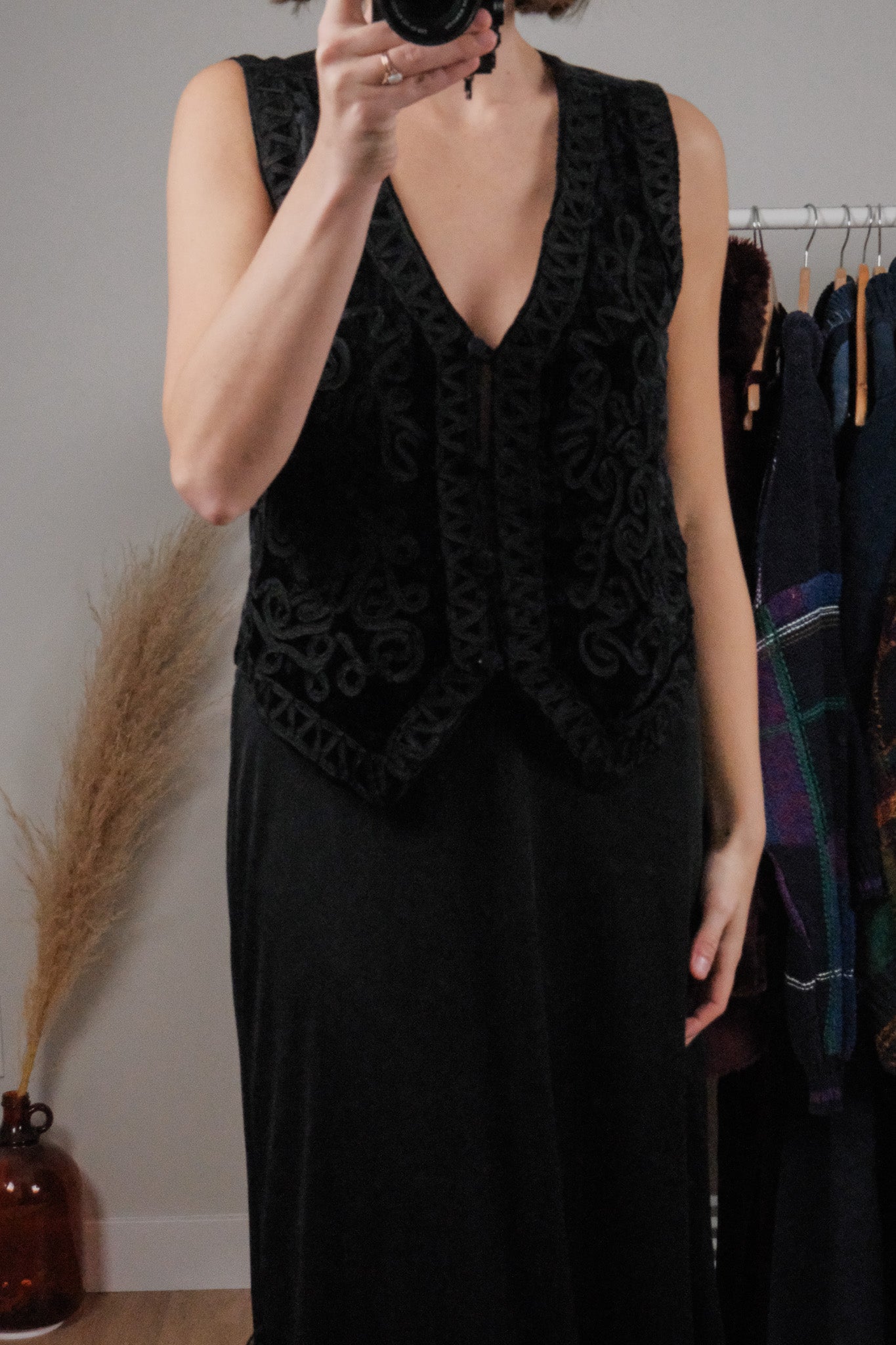 Vintage x Velvet Textured Vest (M)