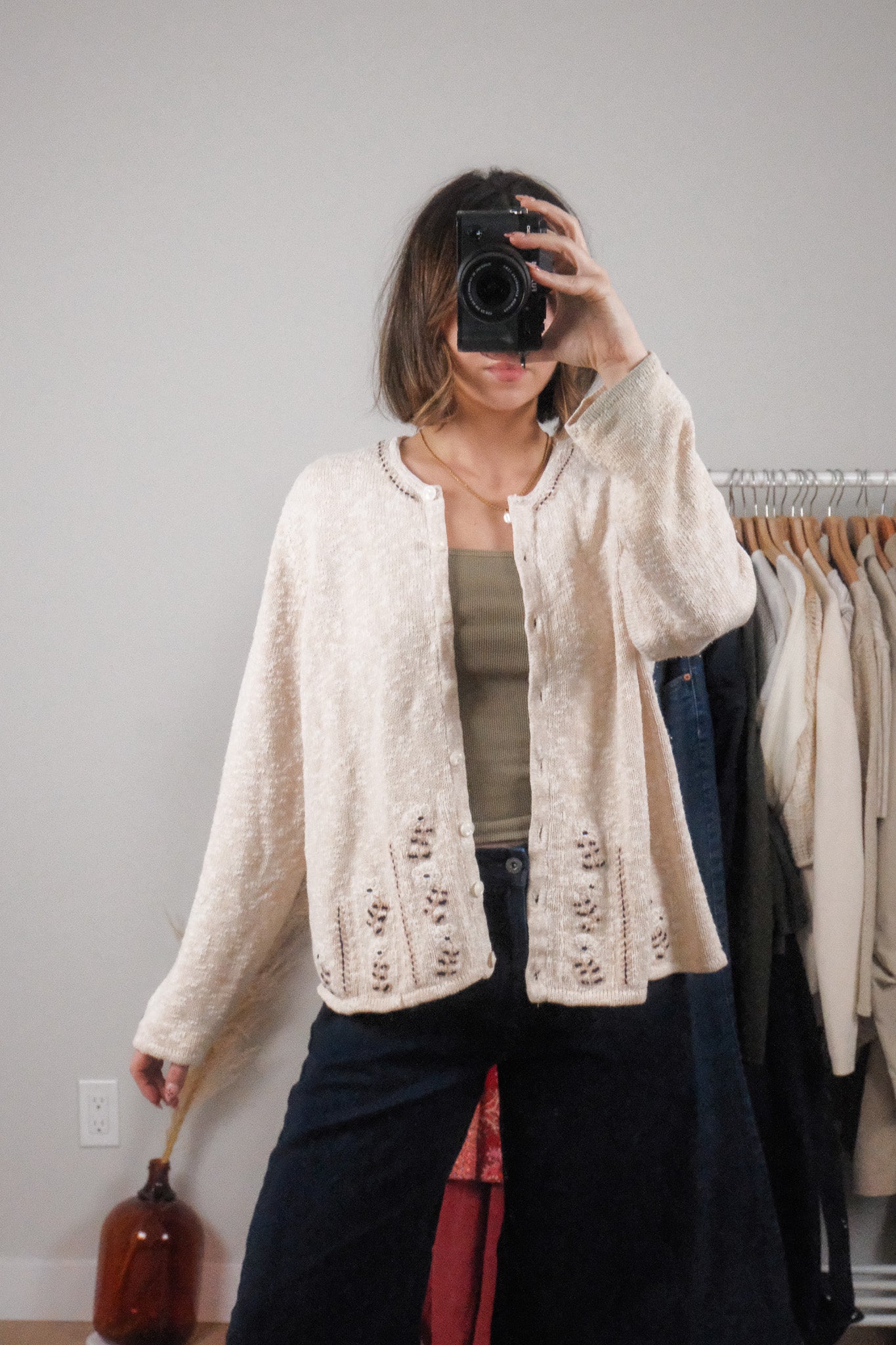 Vintage x Embroidered Flower Cardigan (M/L)