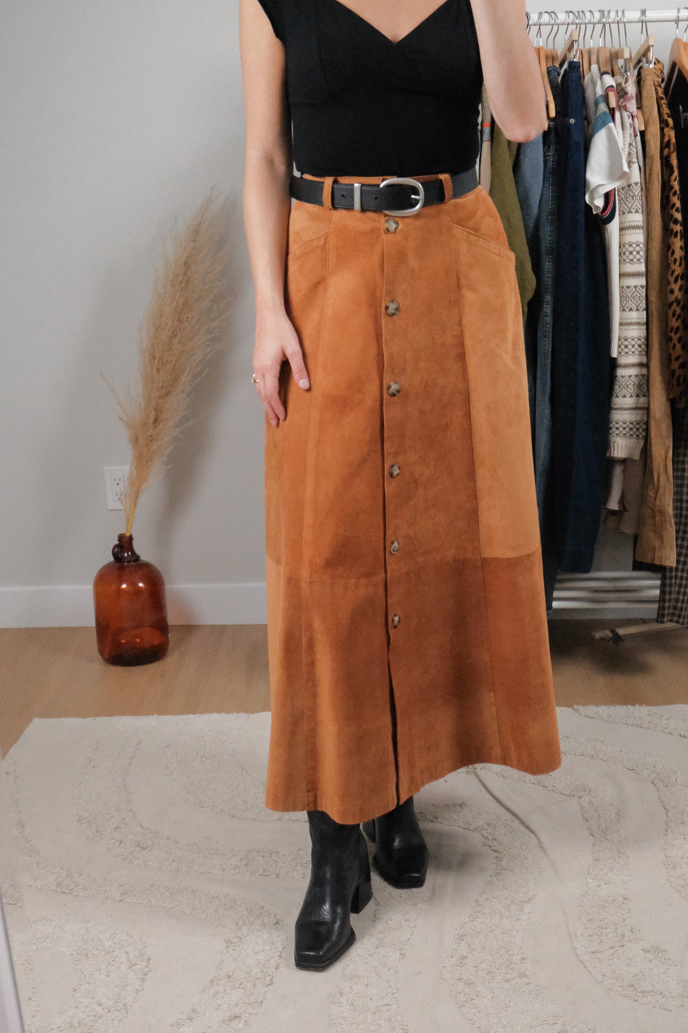 Made in Canada x Vintage x Suede Button Maxi Skirt (XS)
