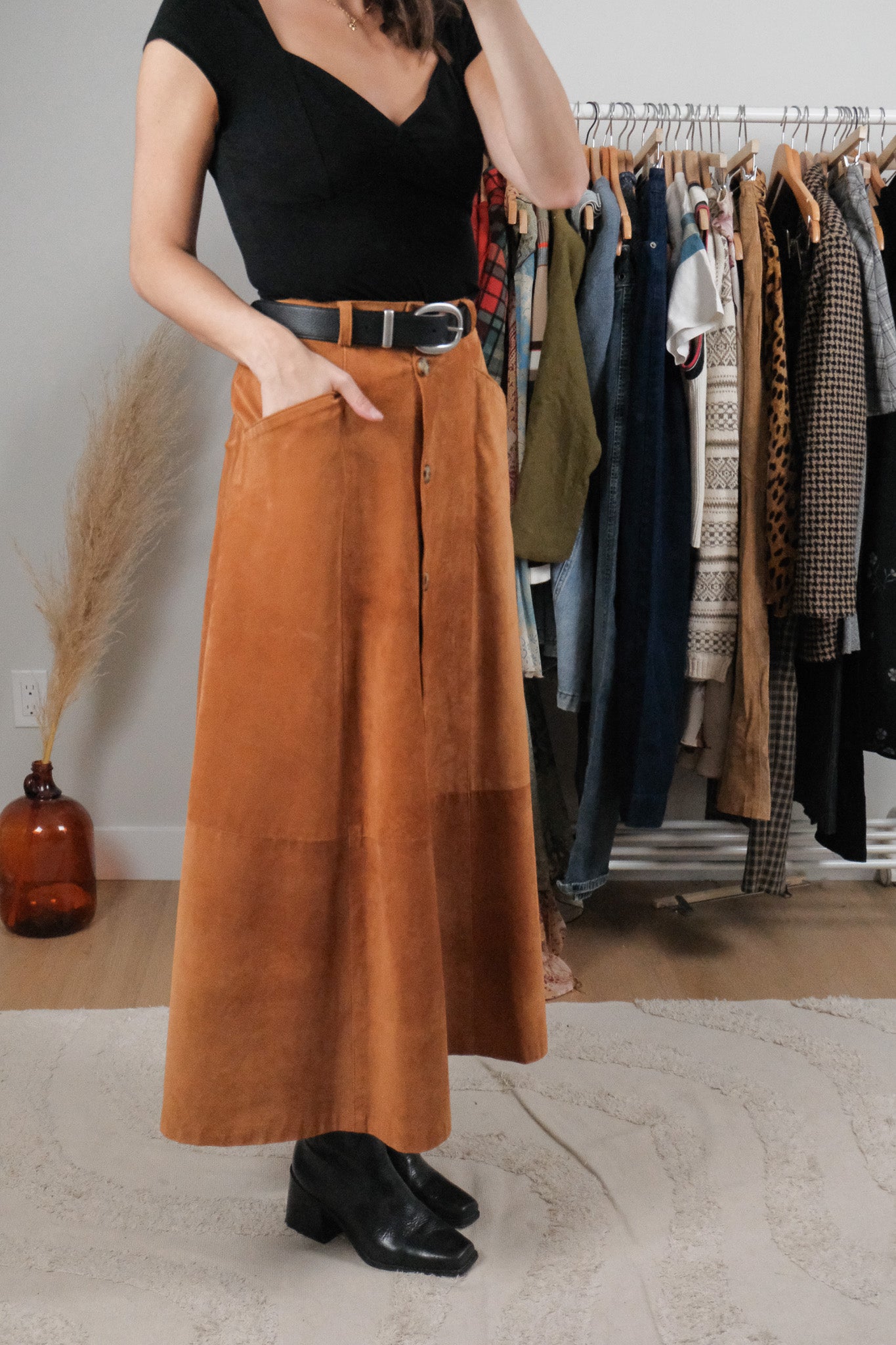 Made in Canada x Vintage x Suede Button Maxi Skirt (XS)