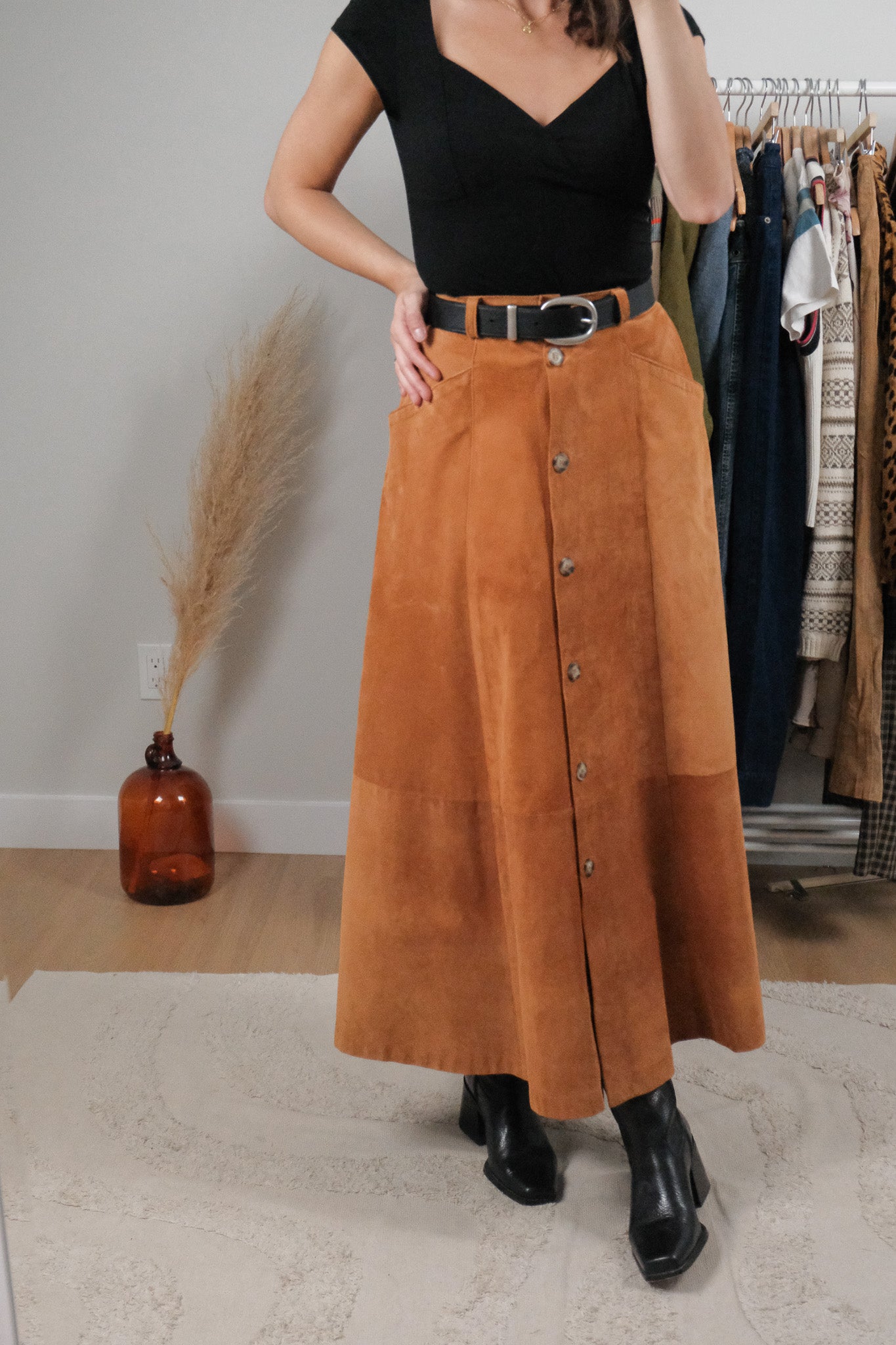 Made in Canada x Vintage x Suede Button Maxi Skirt (XS)