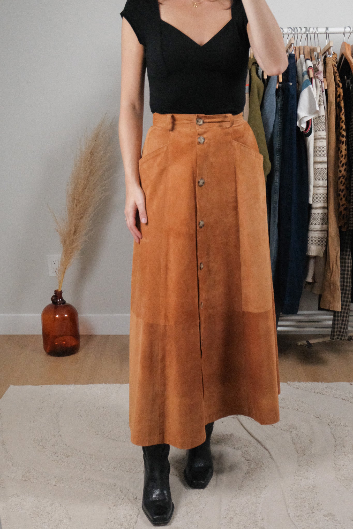 Made in Canada x Vintage x Suede Button Maxi Skirt (XS)