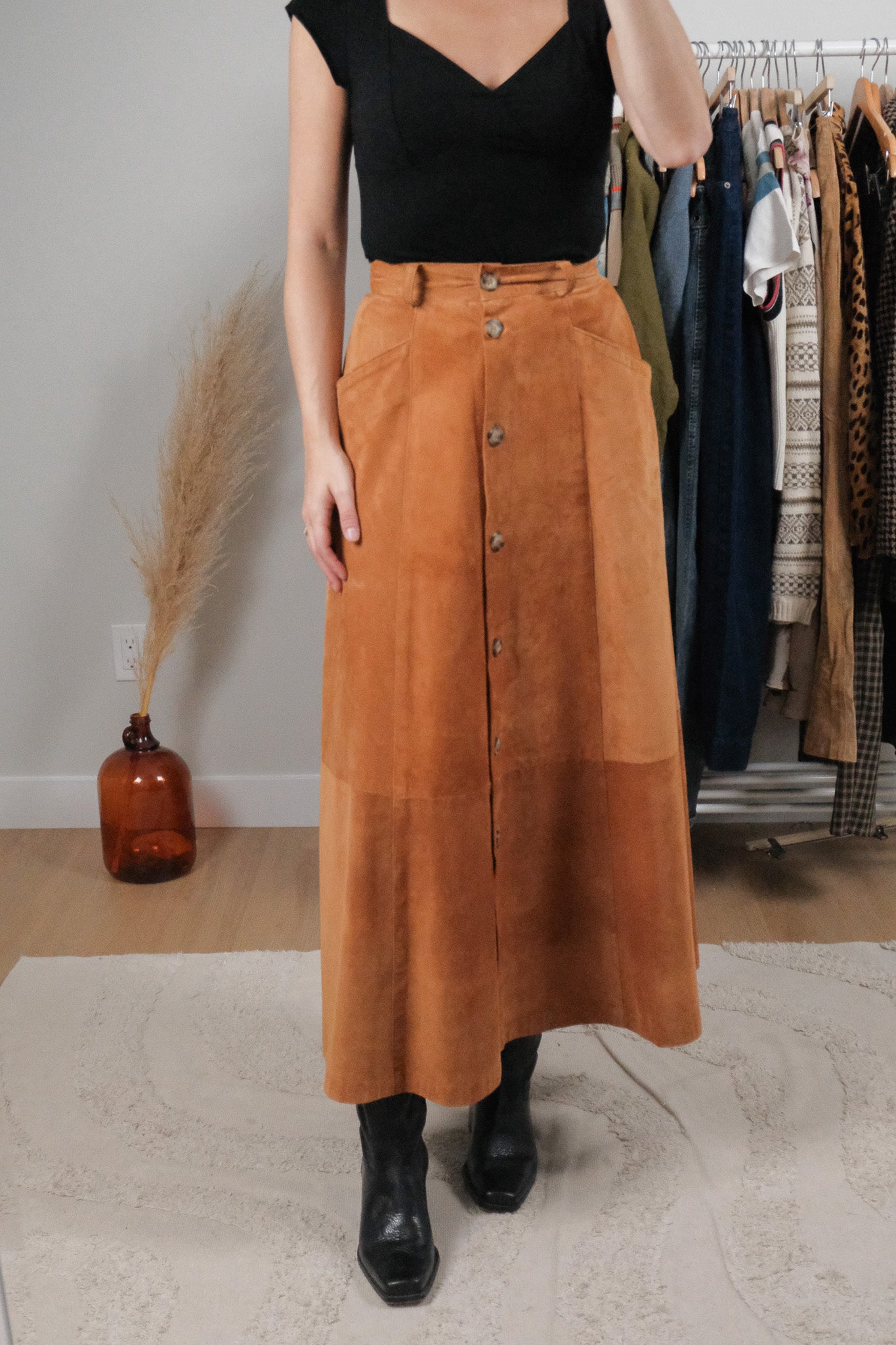 Made in Canada x Vintage x Suede Button Maxi Skirt (XS)