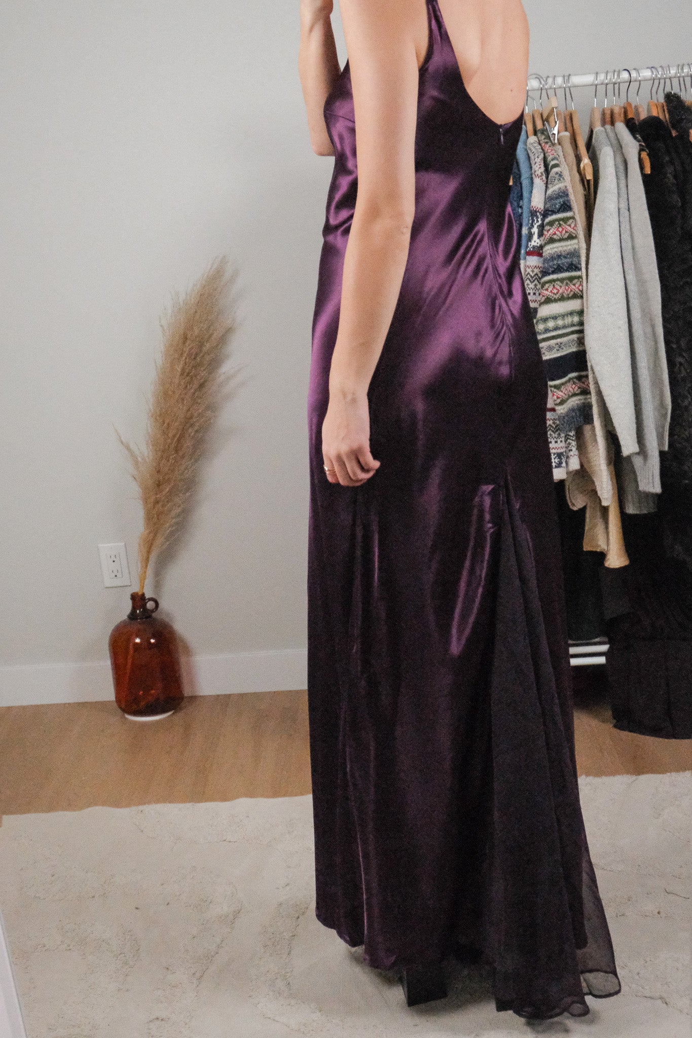 Made in Canada x Vintage x Satin Maxi Dress (2/4)