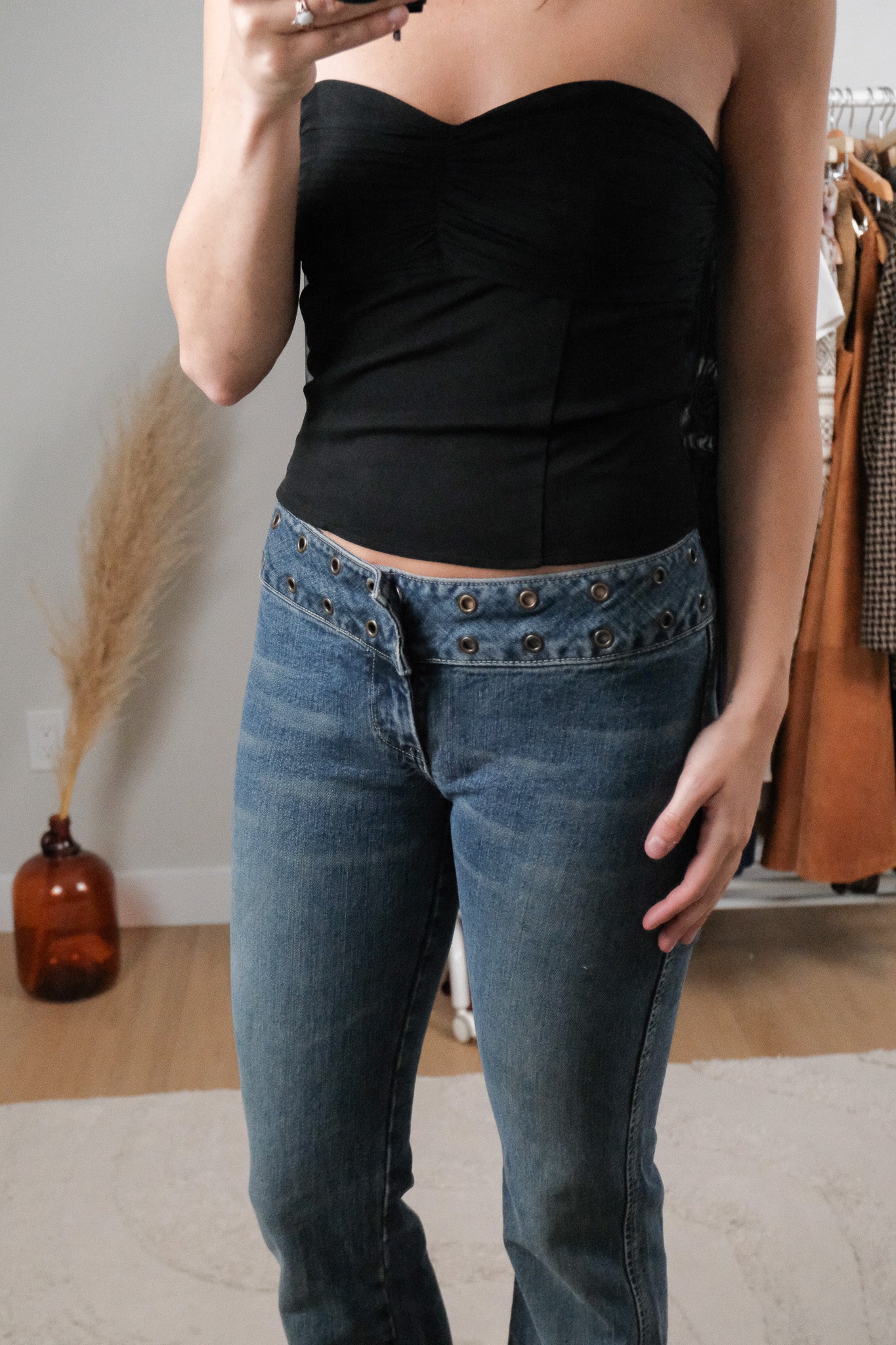 Vintage x Low-Rise Studded Flare Jeans (27)