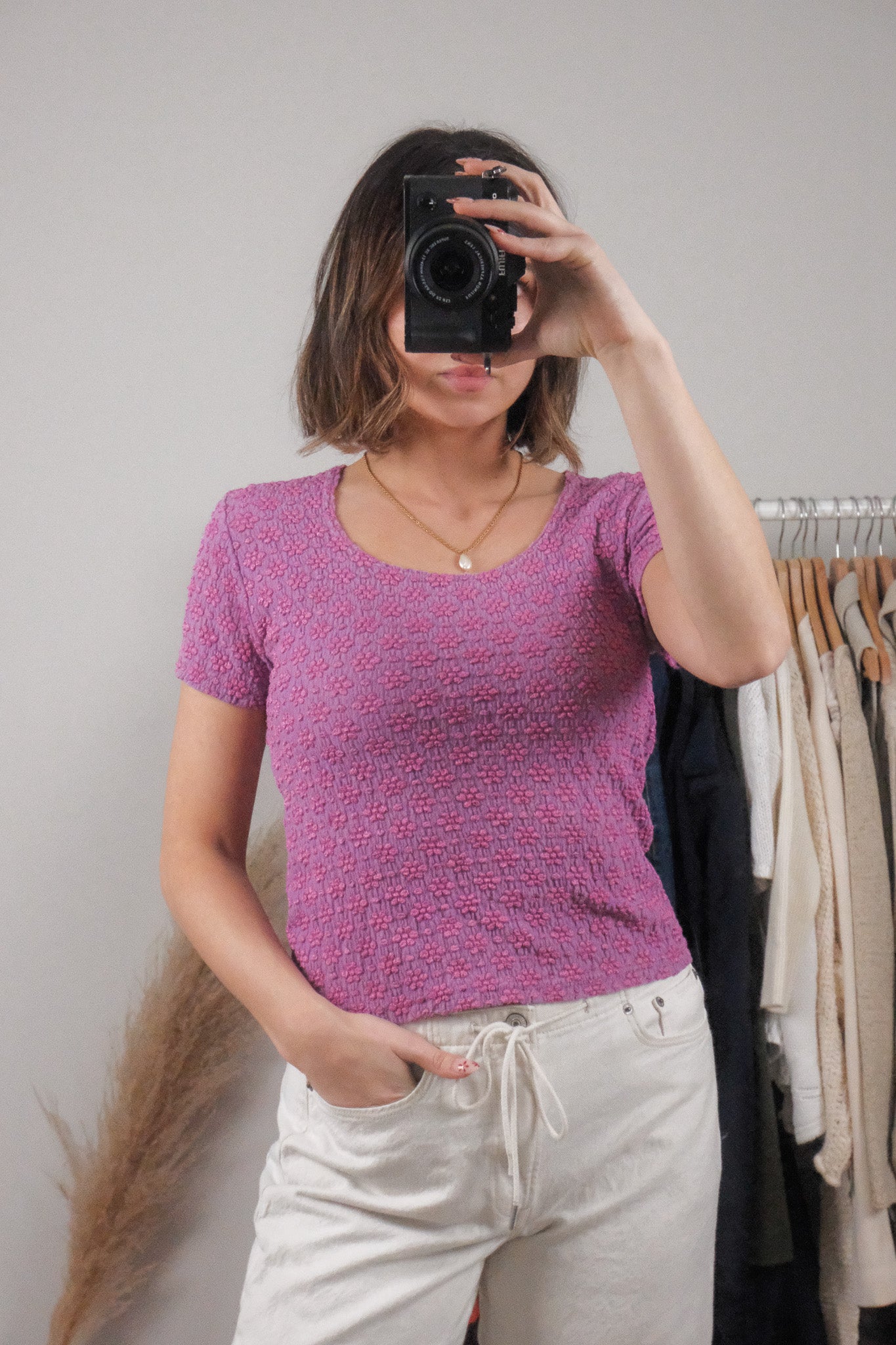 Made in Canada x Vintage x Flower Textured Top (S/M)