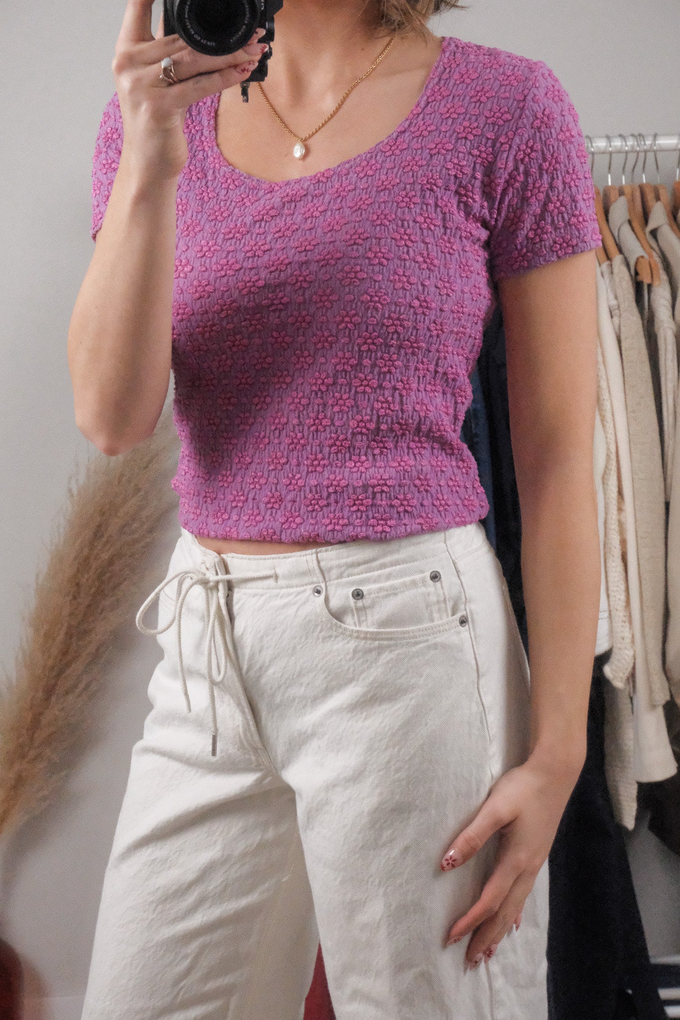 Made in Canada x Vintage x Flower Textured Top (S/M)