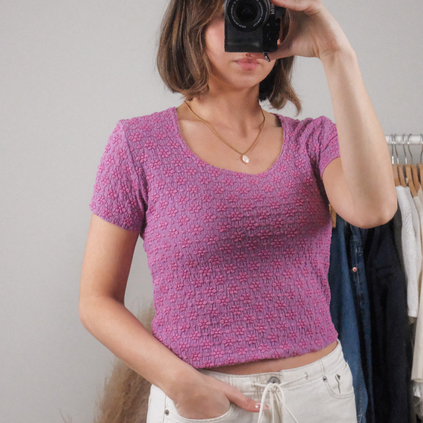 Made in Canada x Vintage x Flower Textured Top (S/M)