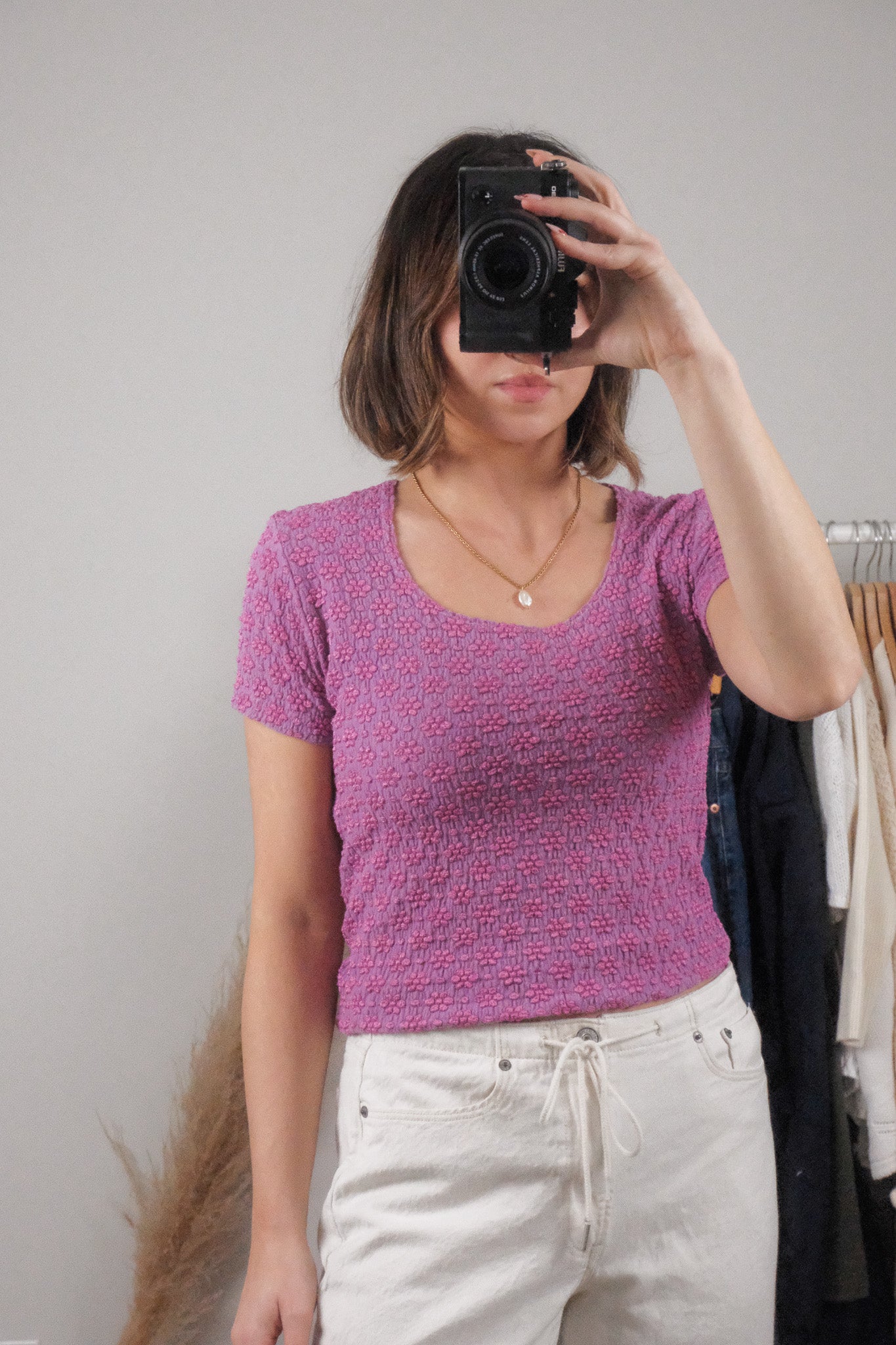 Made in Canada x Vintage x Flower Textured Top (S/M)