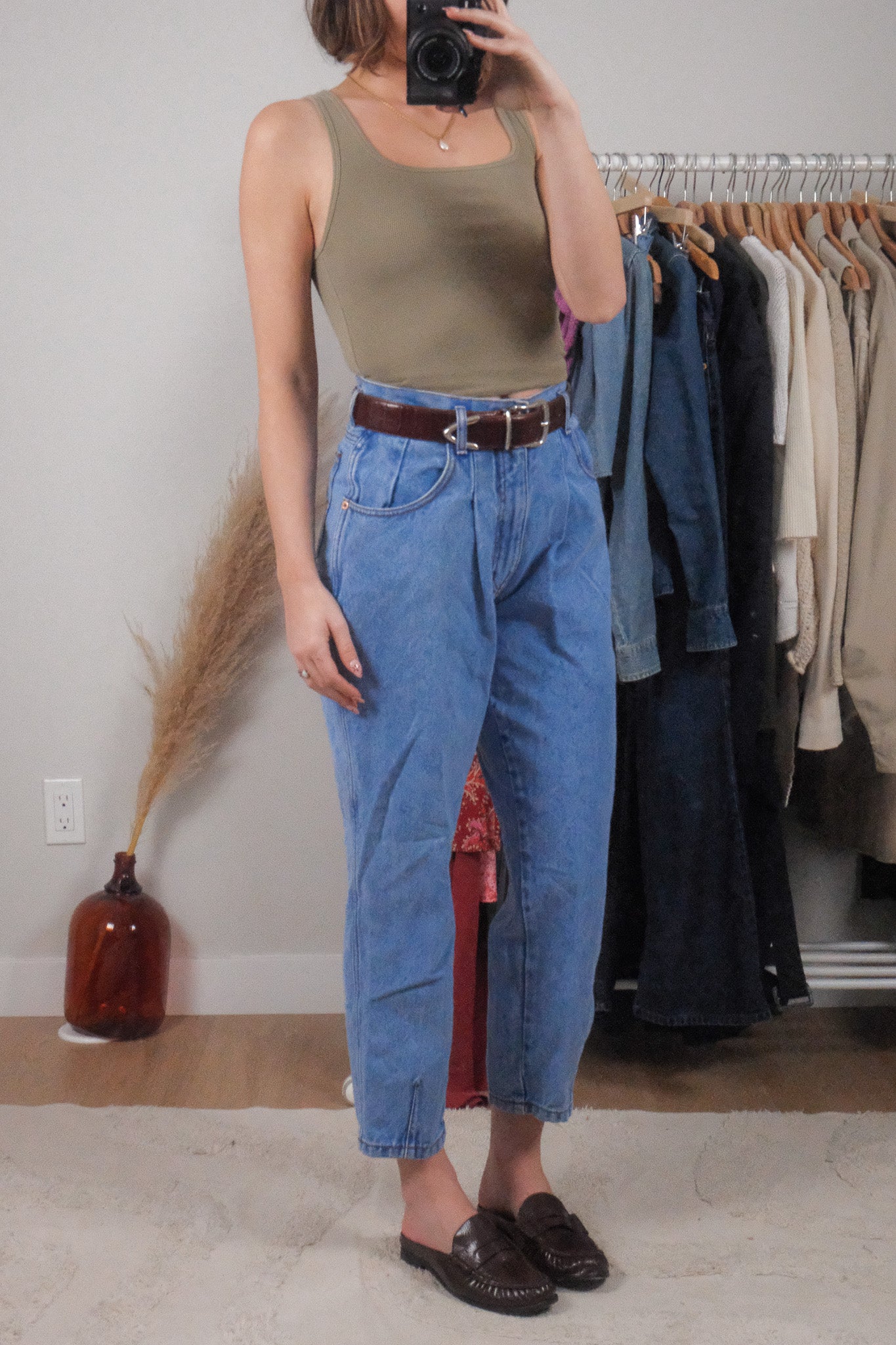 Vintage x Pleated Jeans (4/6)