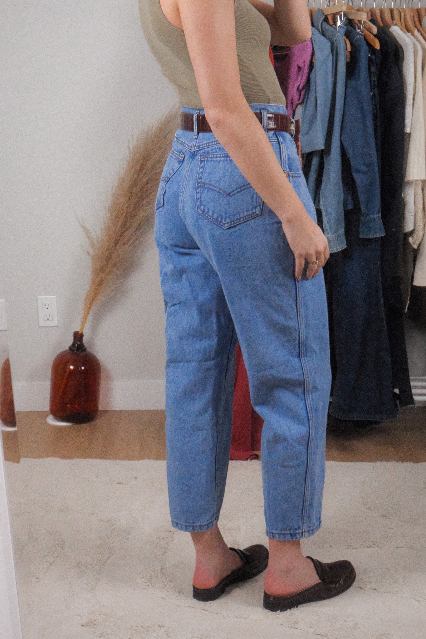 Vintage x Pleated Jeans (4/6)