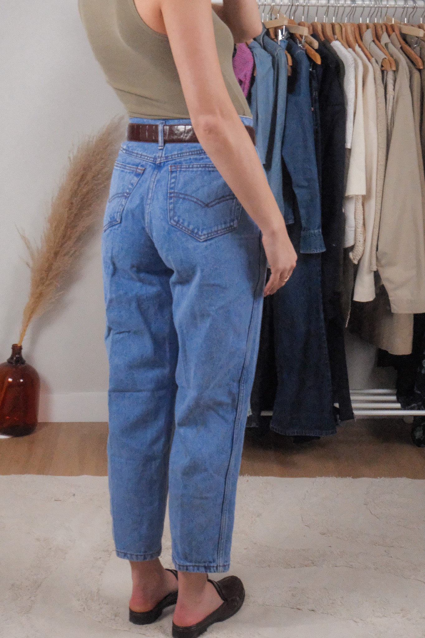 Vintage x Pleated Jeans (4/6)