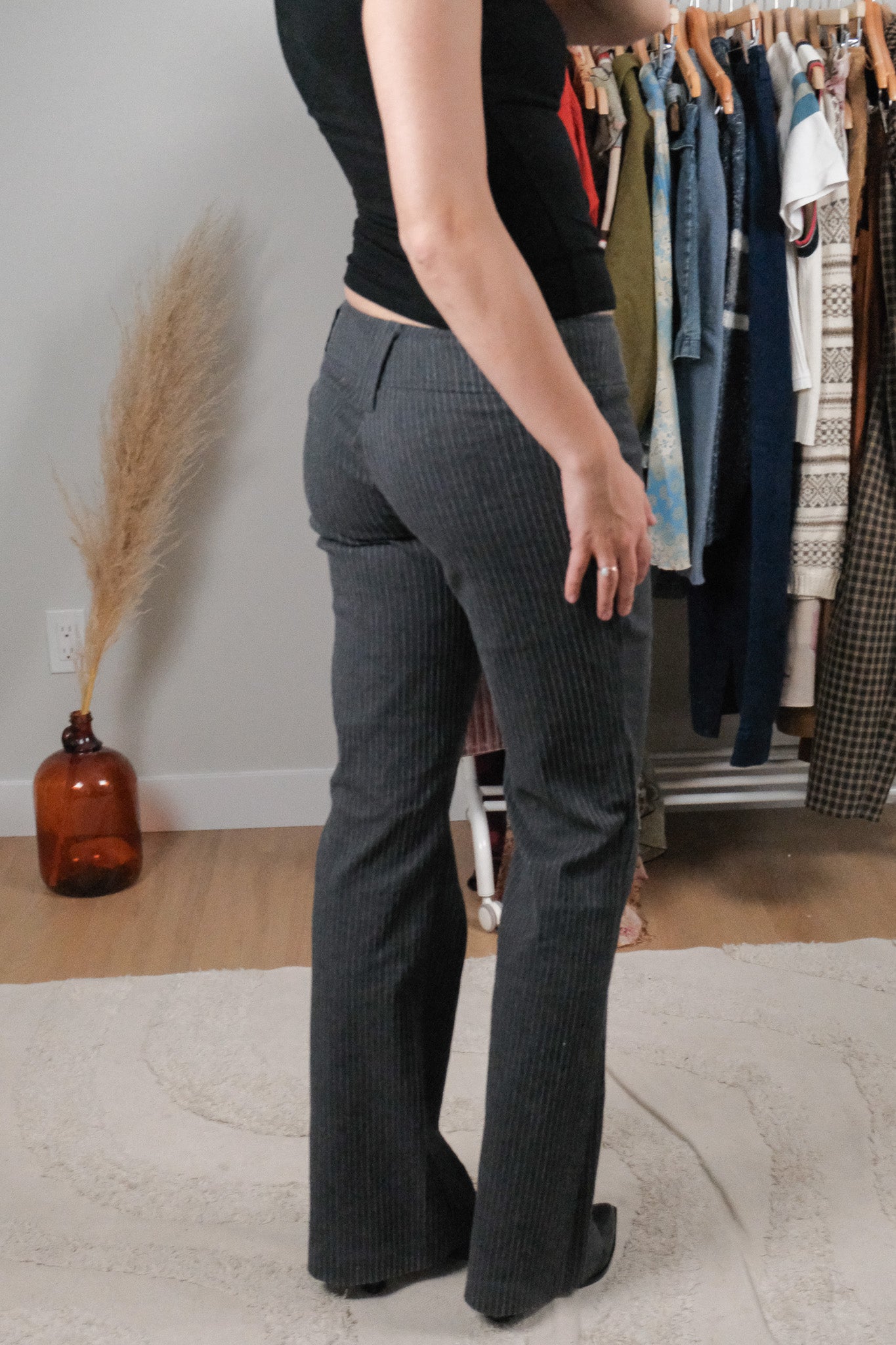 Vintage x Low Rise Textured Flare Pants (6)