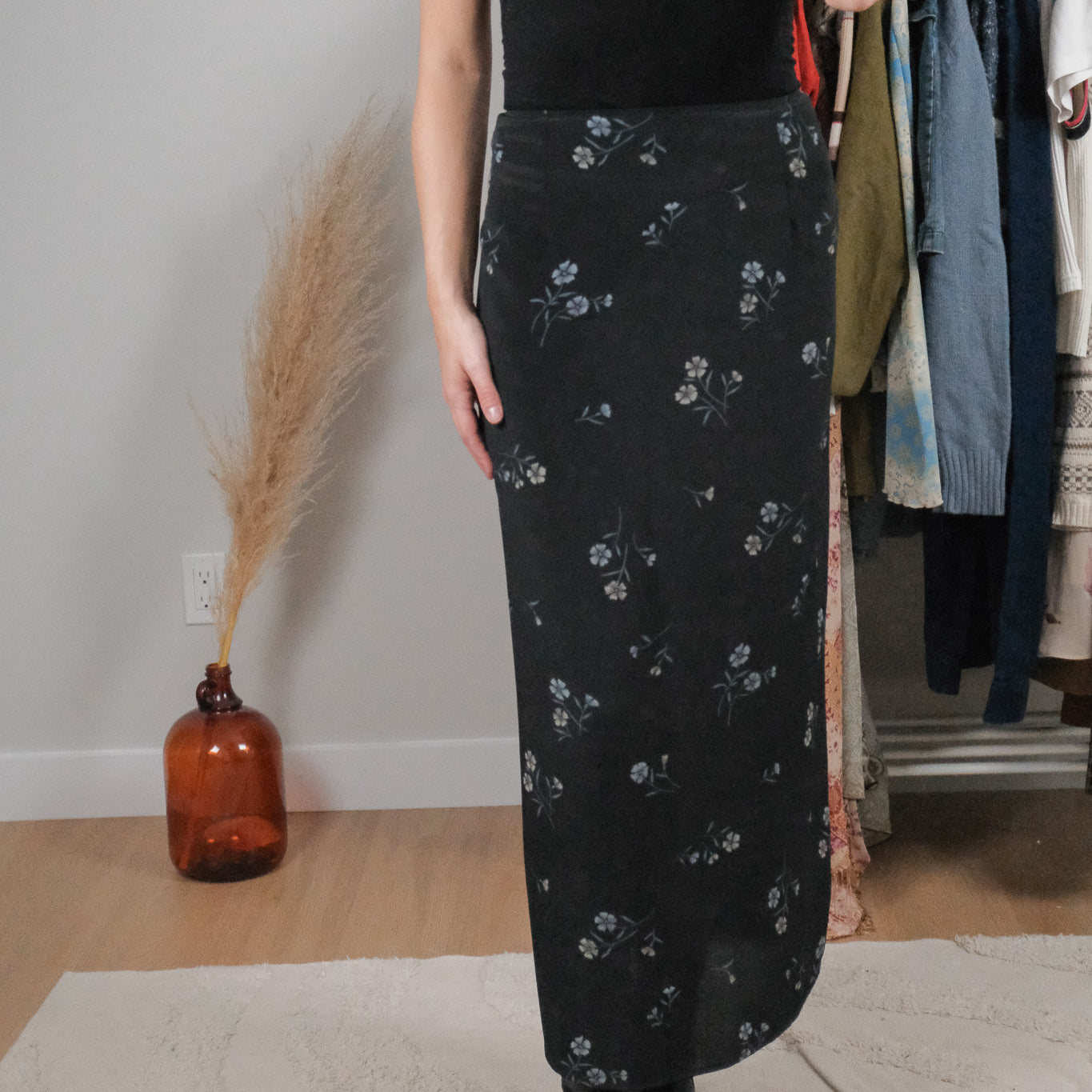 Made in Canada x Vintage x Floral Maxi Skirt (8/10)