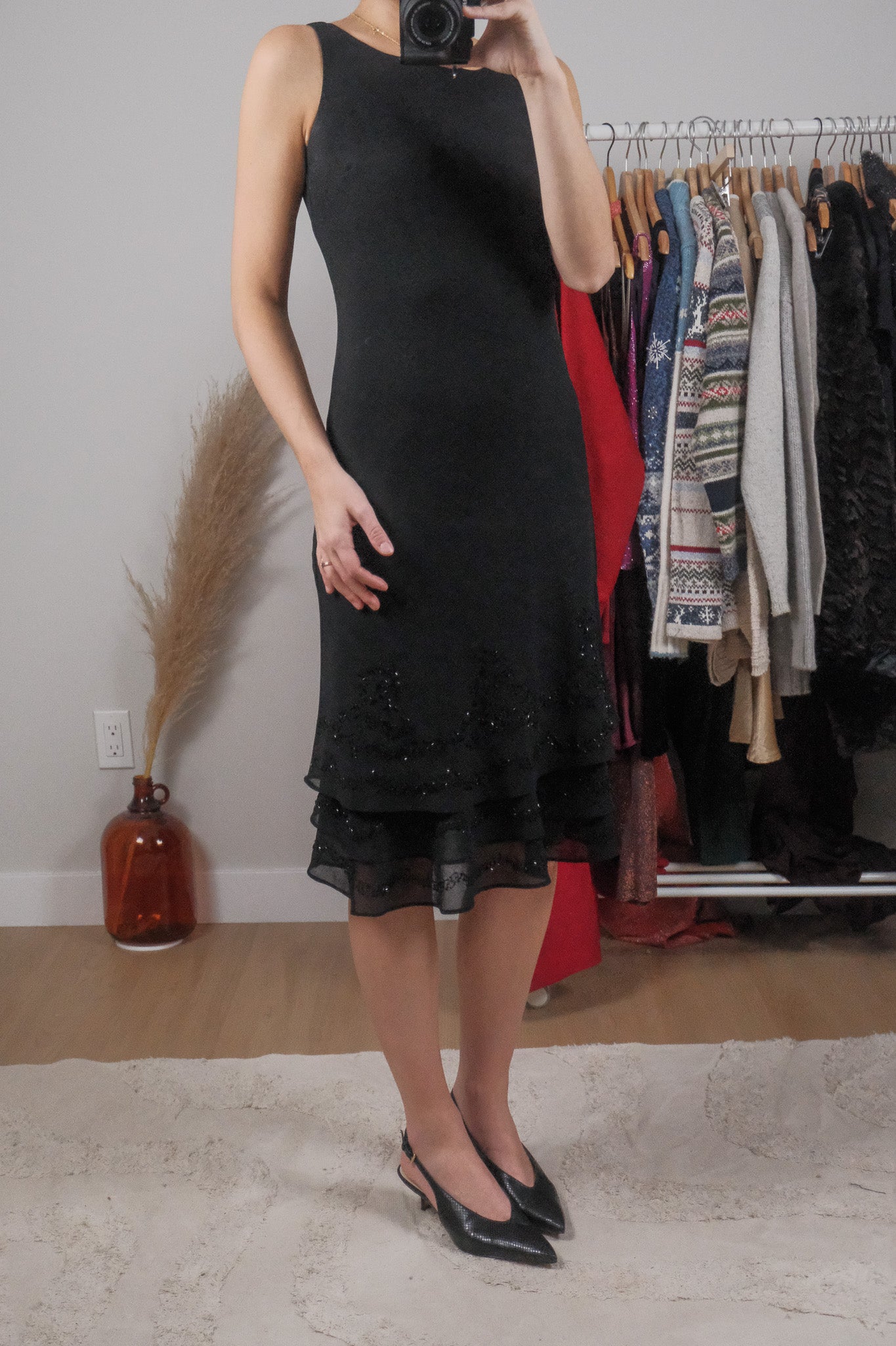 Vintage x Beaded Midi Dress (2/4)